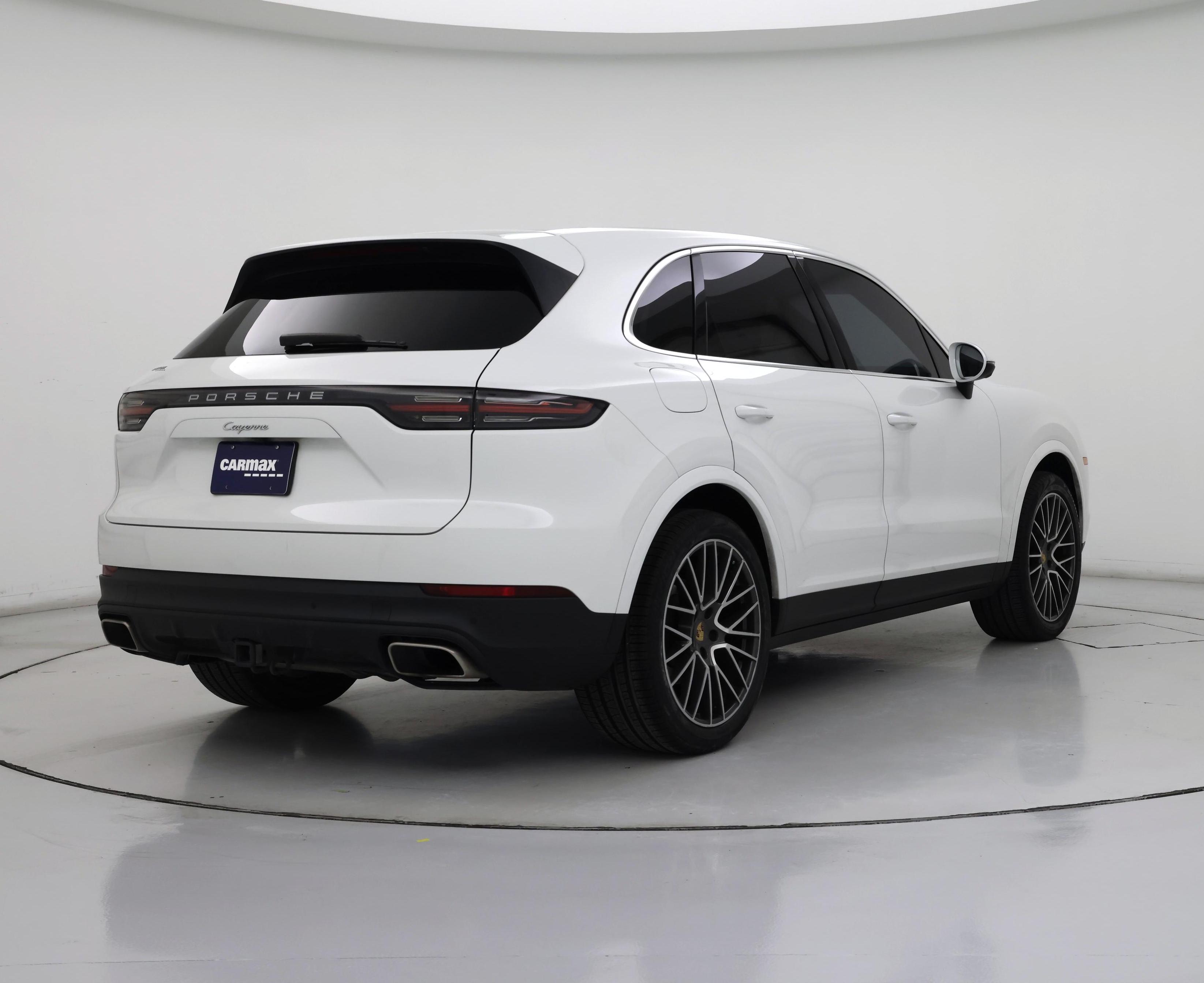 Thumbnail: 2021 Porsche Cayenne - 8