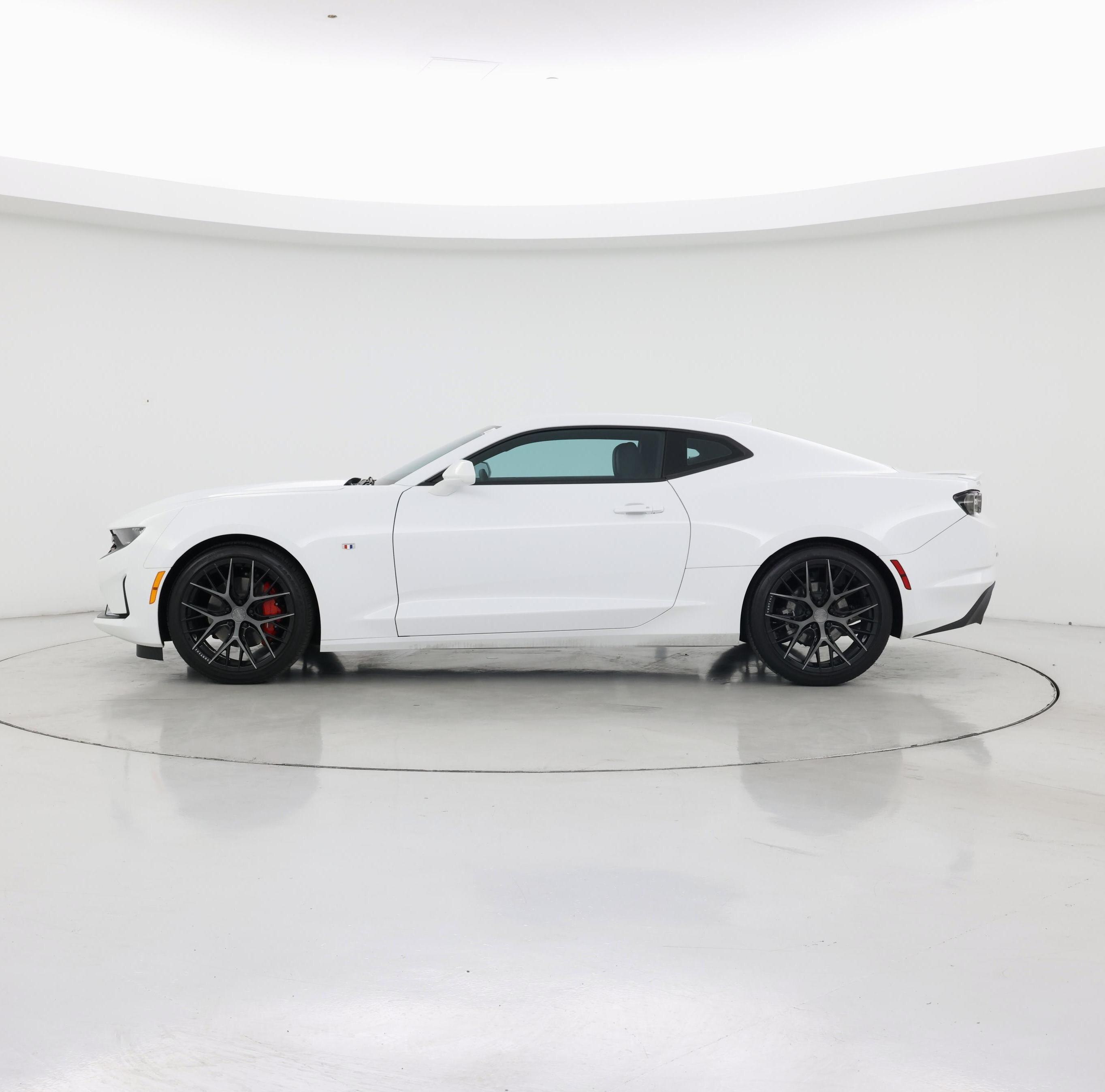 Thumbnail: 2023 Chevrolet Camaro - 3