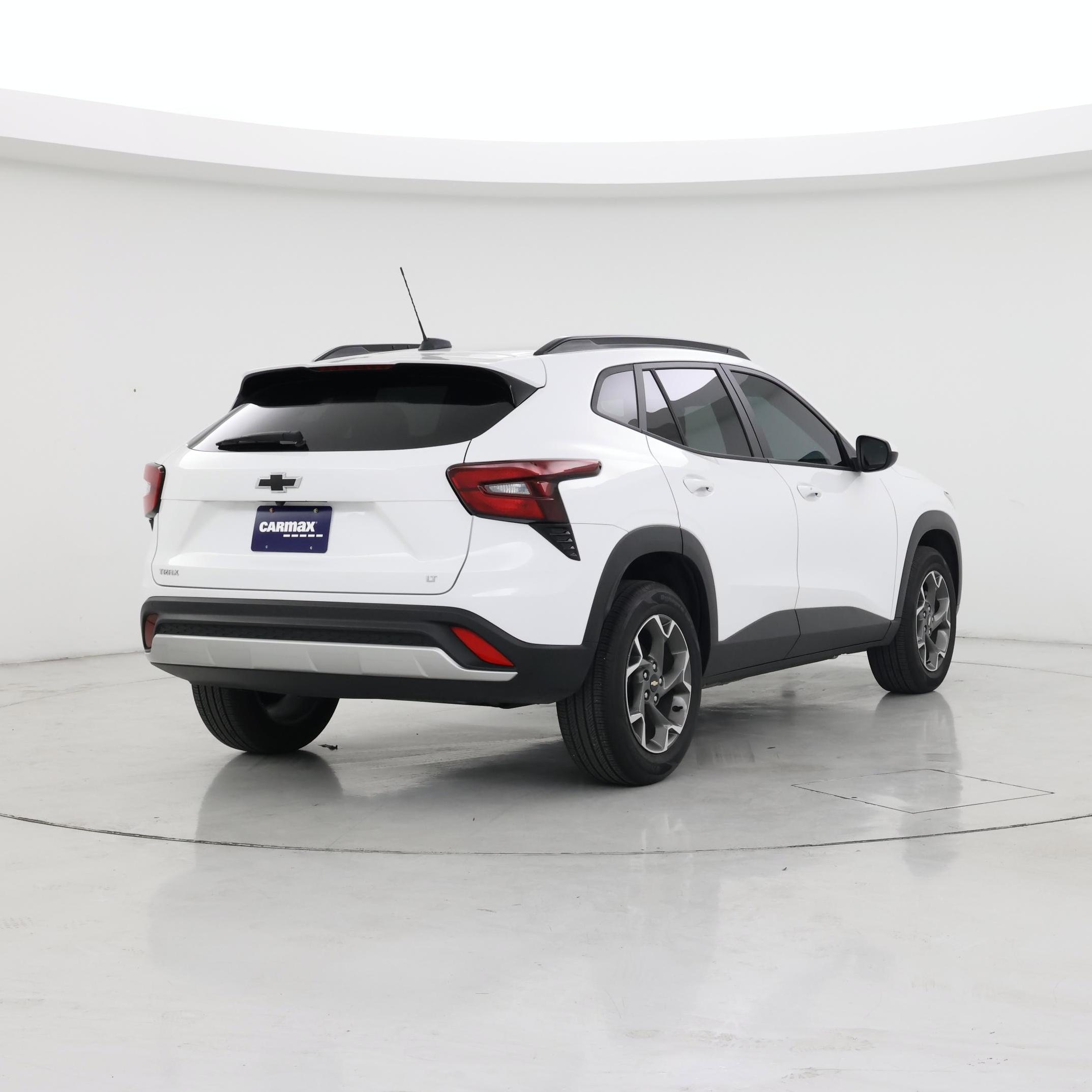 Thumbnail: 2025 Chevrolet Trax - 8