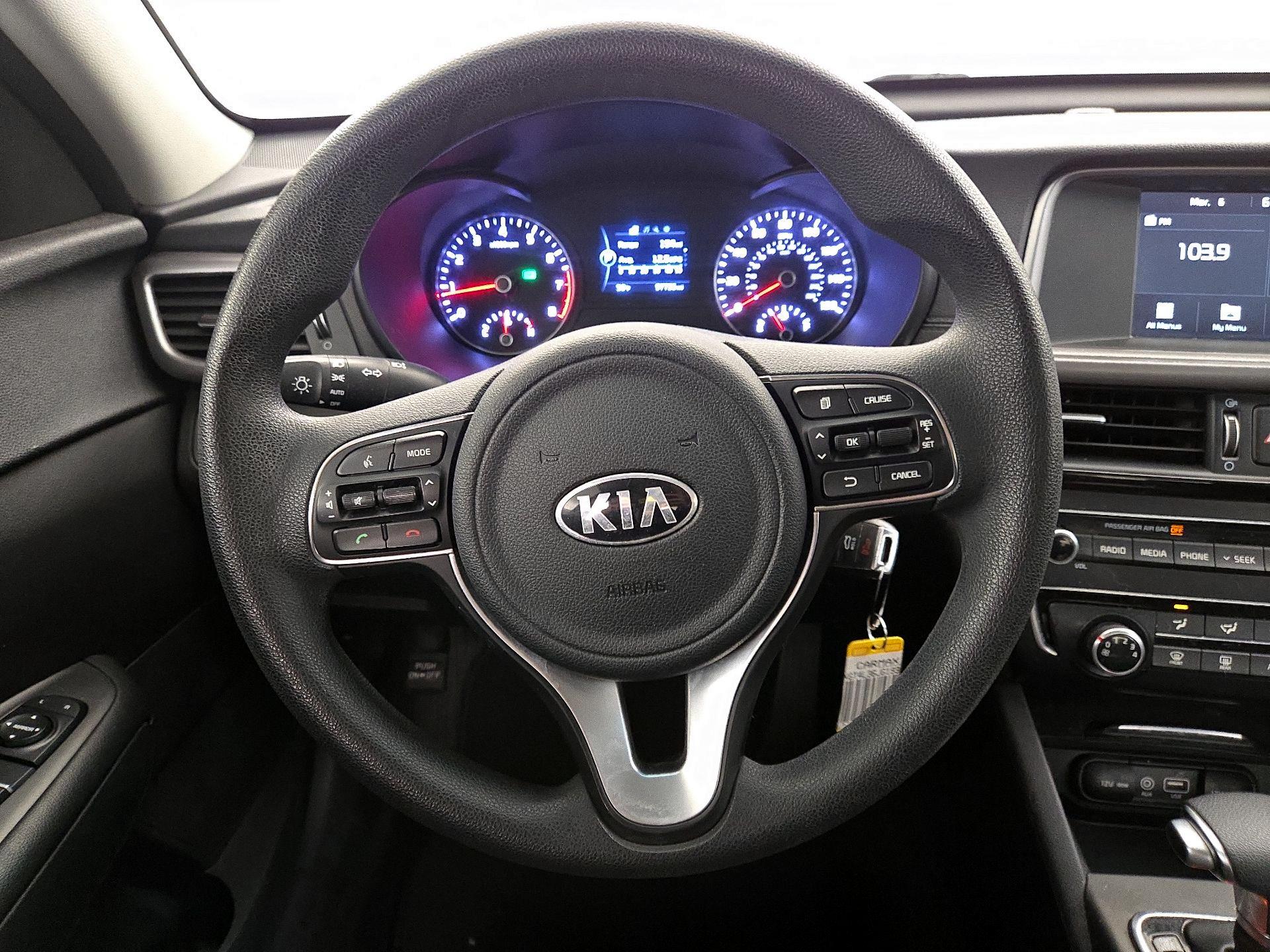 Thumbnail: 2018 Kia Optima - 10