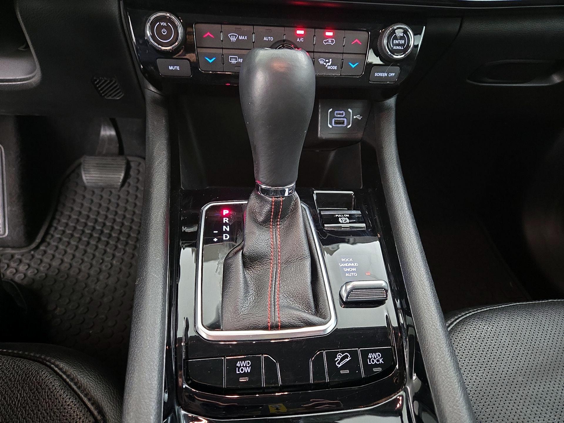 Thumbnail: 2022 Jeep Compass - 18