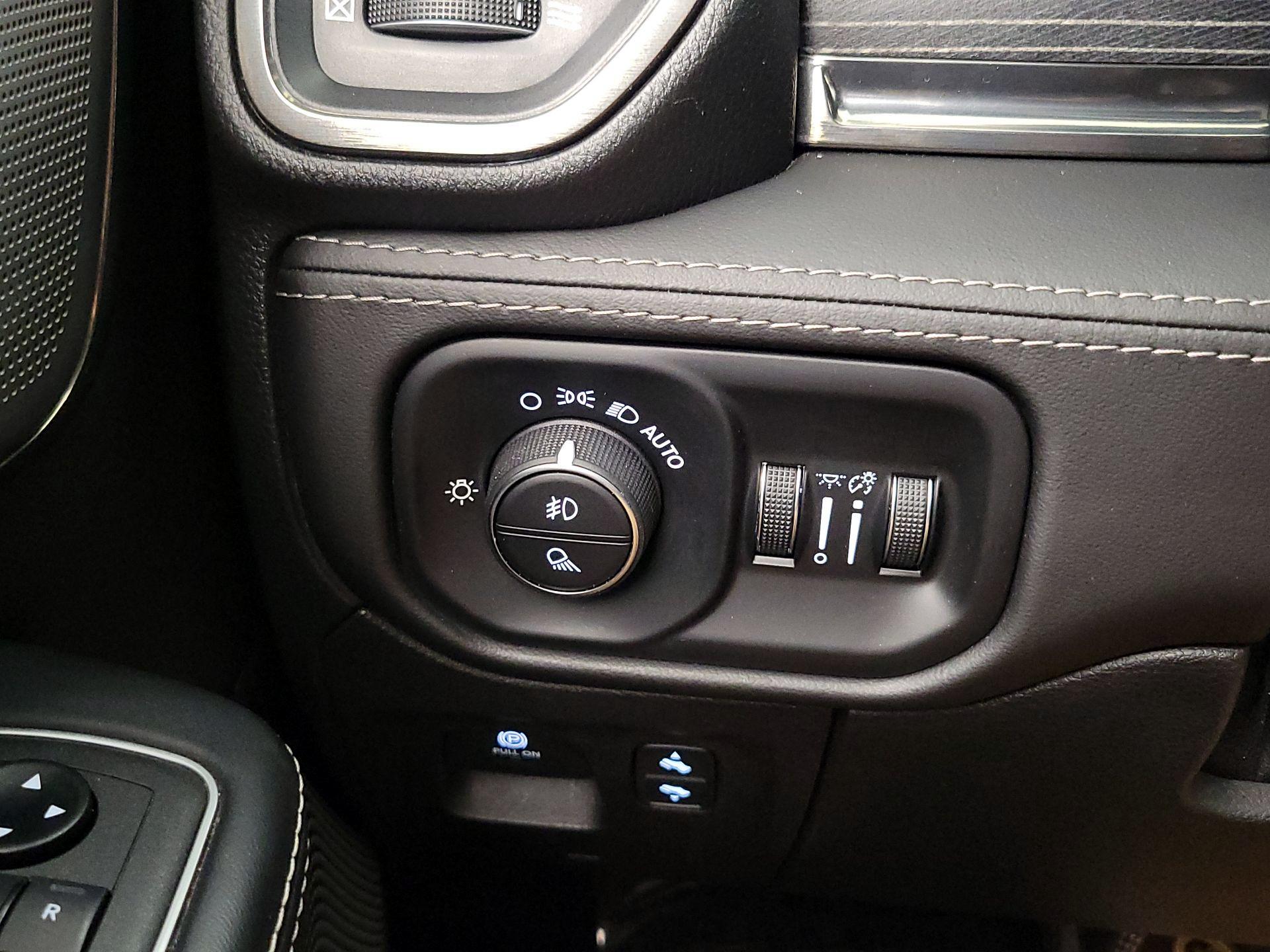 Thumbnail: 2021 RAM 1500 - 13