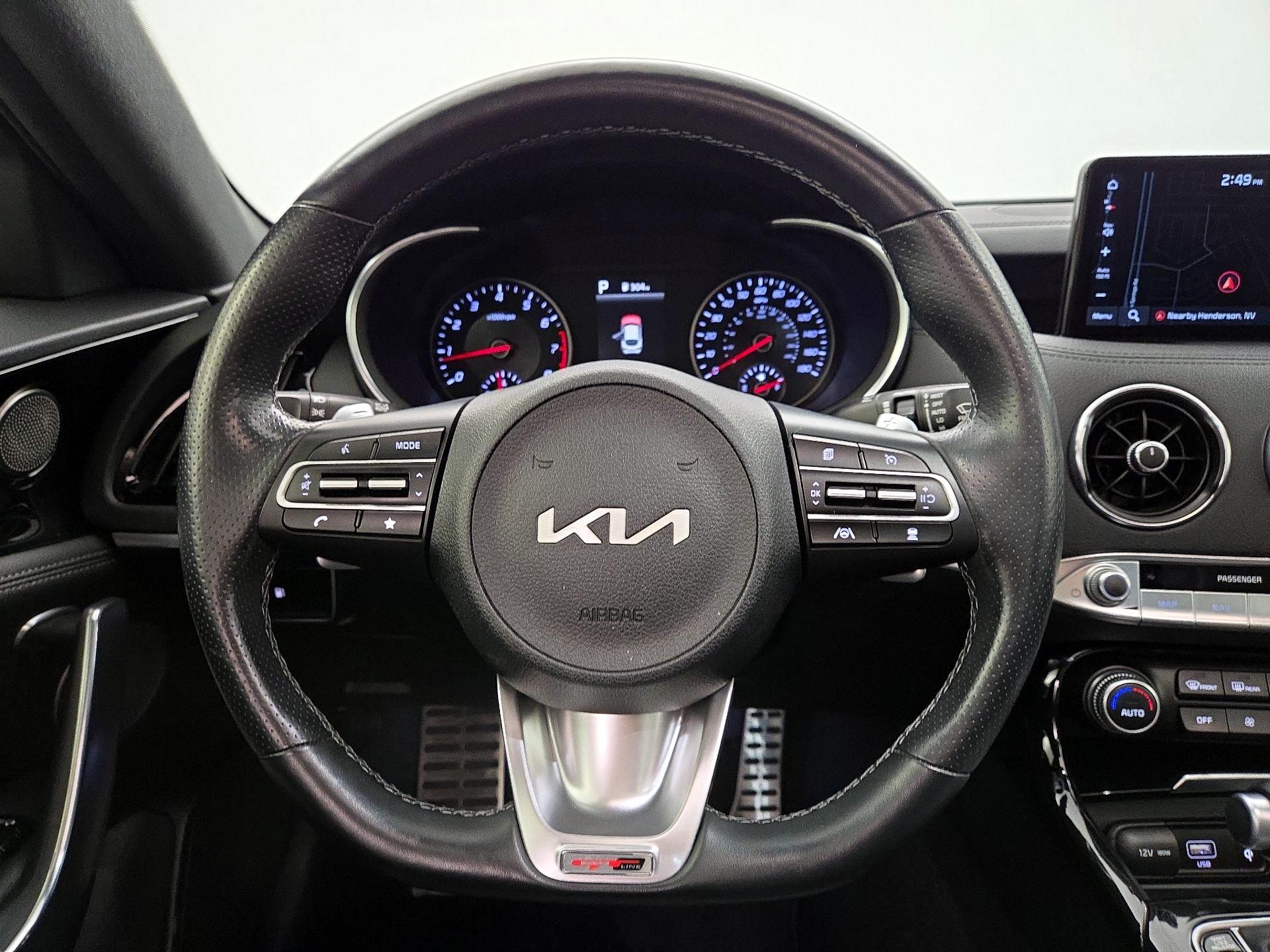 Thumbnail: 2022 Kia Stinger - 10