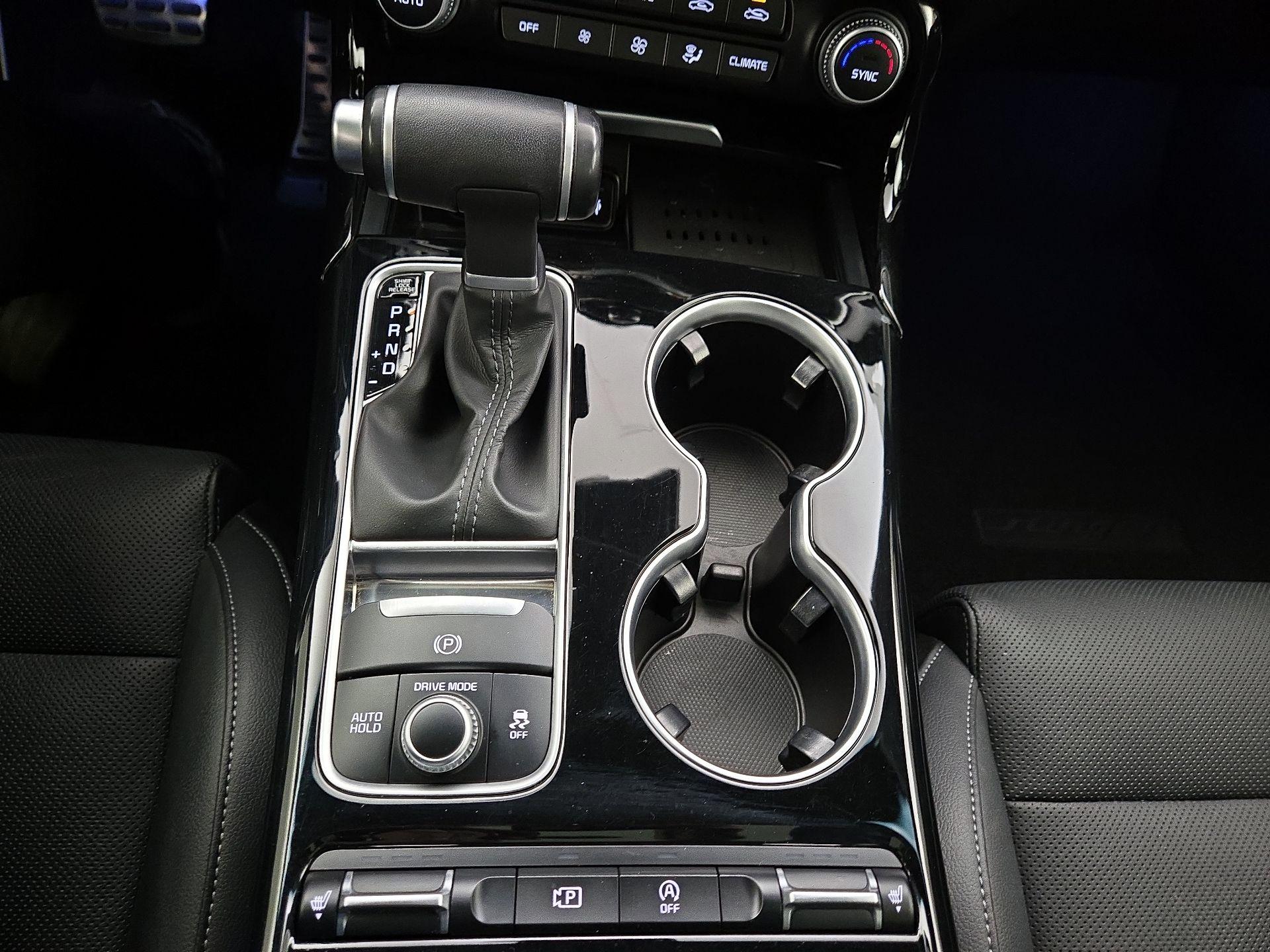 Thumbnail: 2022 Kia Stinger - 18