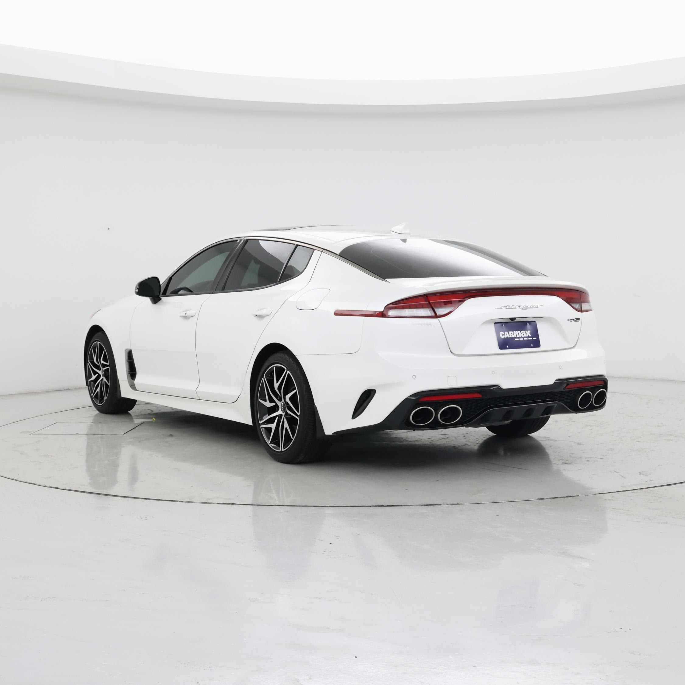 Thumbnail: 2022 Kia Stinger - 2