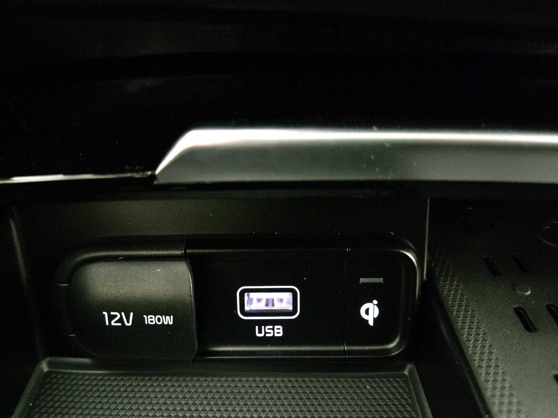 Thumbnail: 2022 Kia Stinger - 19