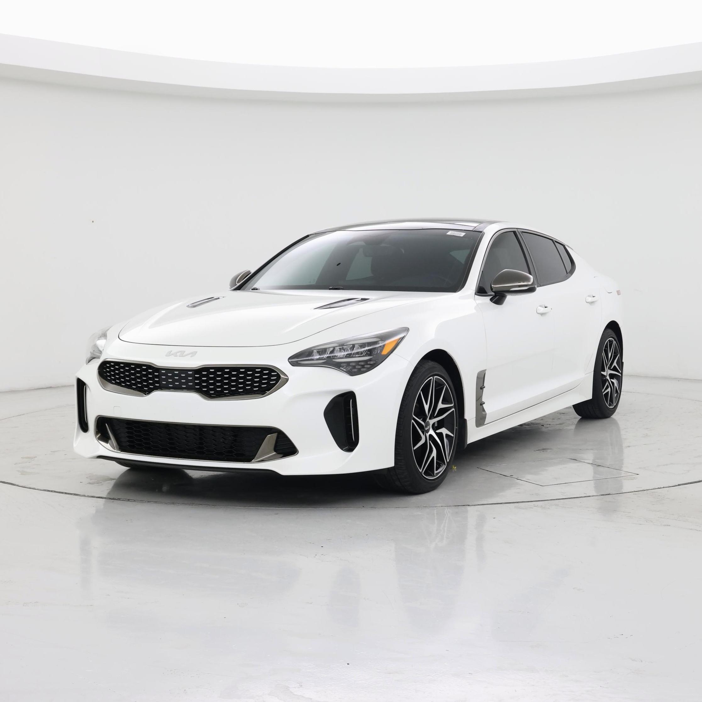 Thumbnail: 2022 Kia Stinger - 4