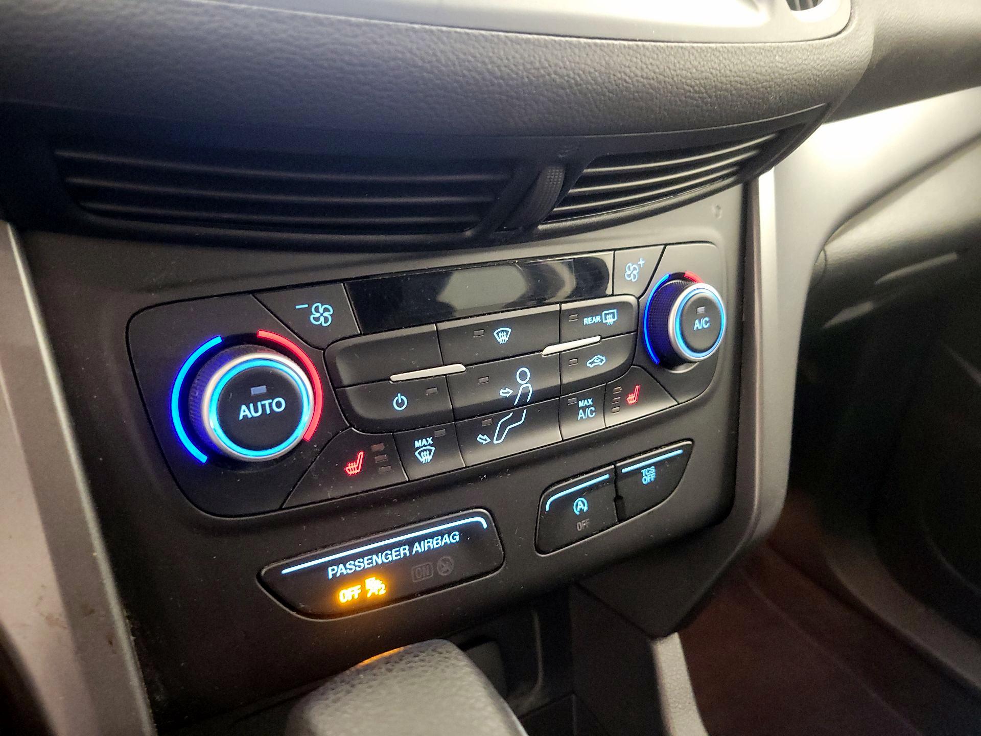 Thumbnail: 2018 Ford Escape - 16