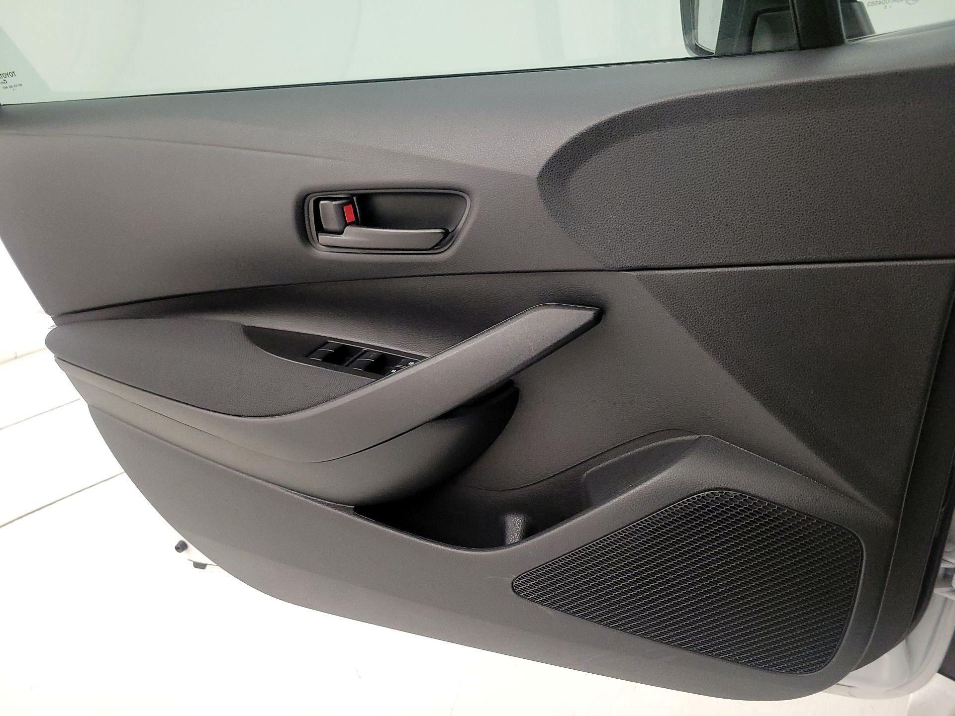 Thumbnail: 2025 Toyota Corolla - 12