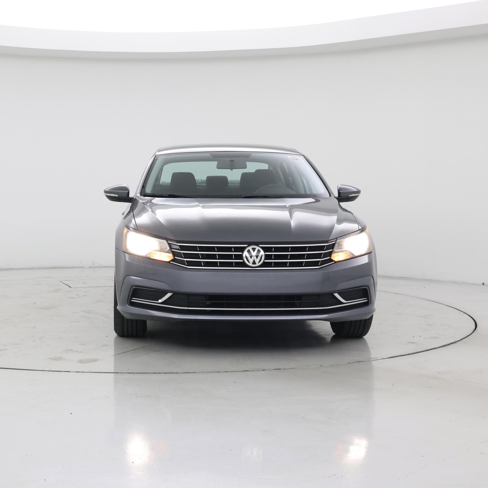 Thumbnail: 2018 Volkswagen Passat - 5