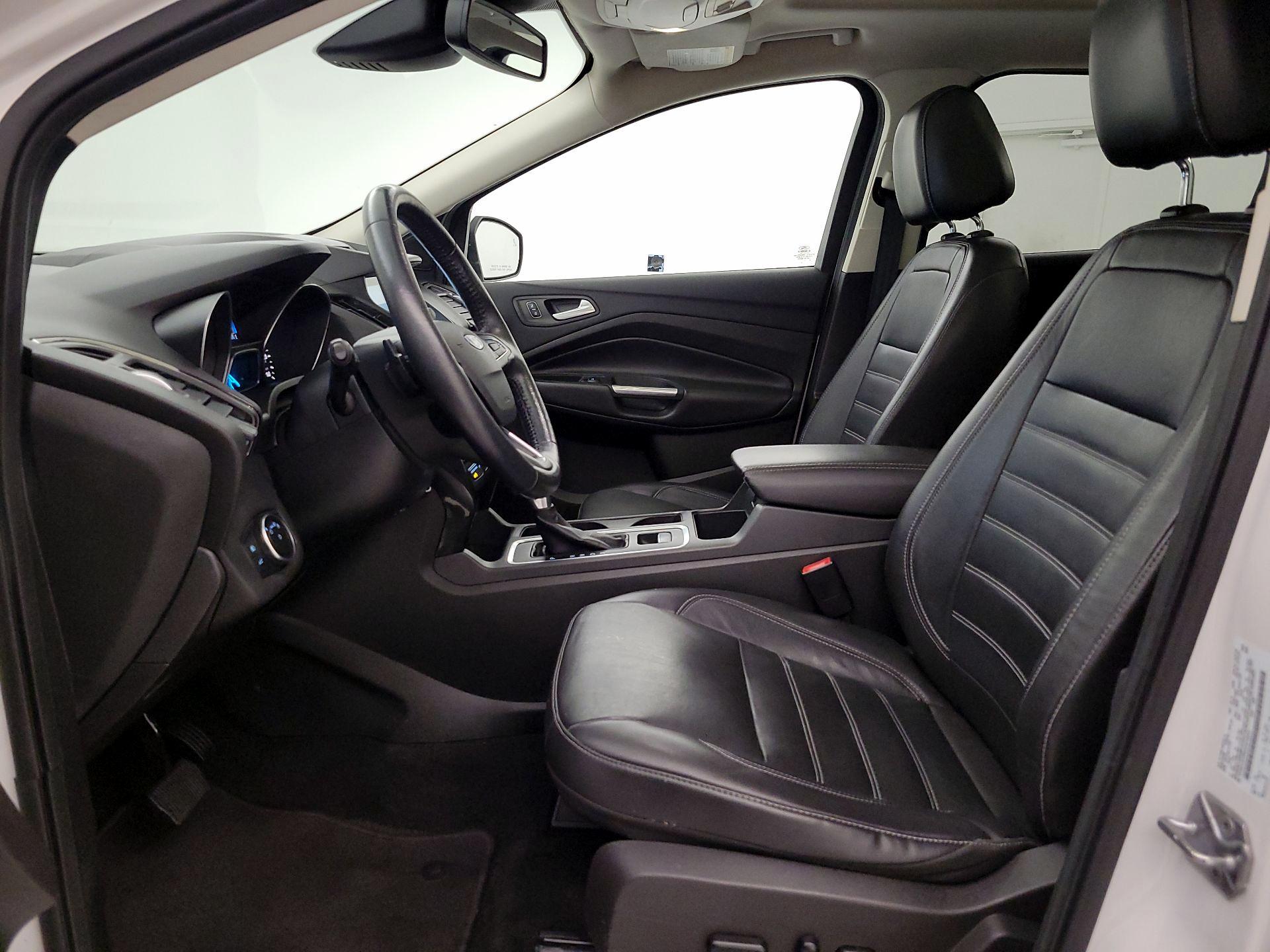 Thumbnail: 2017 Ford Escape - 11