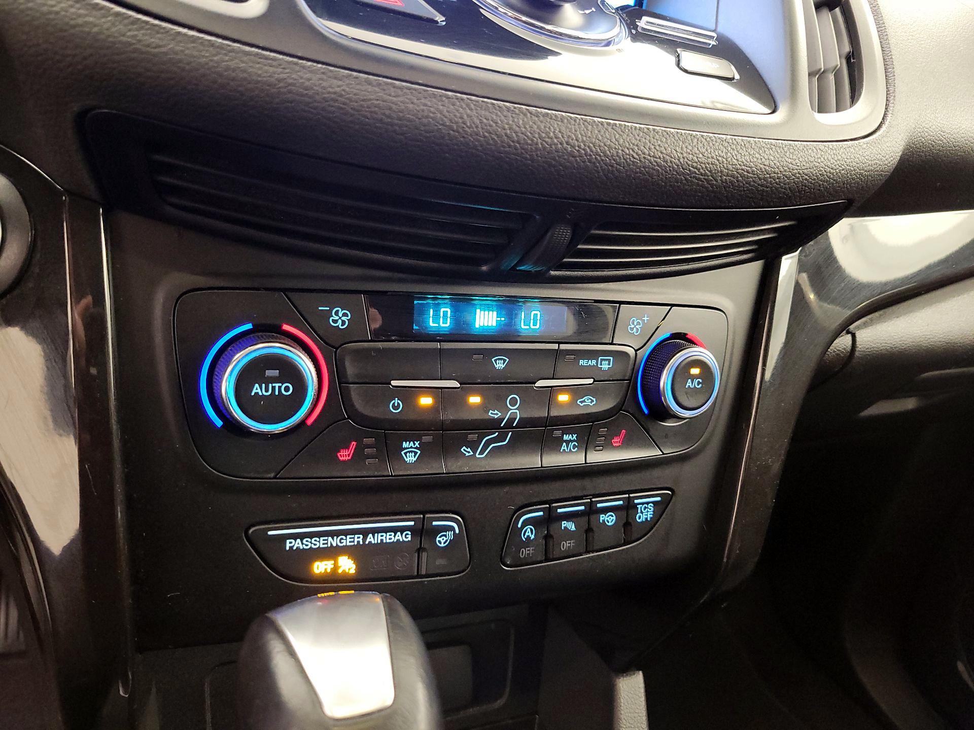 Thumbnail: 2017 Ford Escape - 17