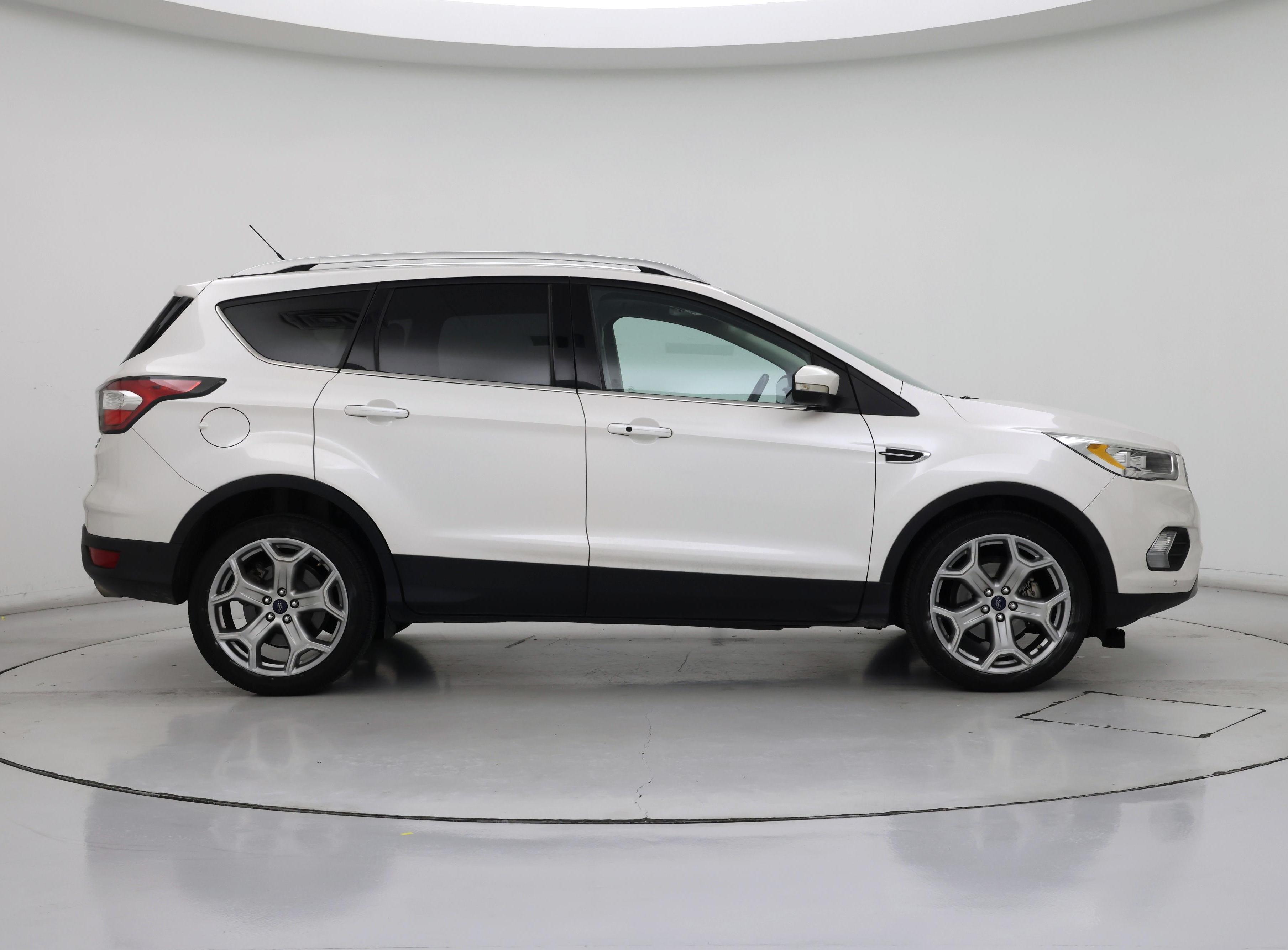 Thumbnail: 2017 Ford Escape - 7