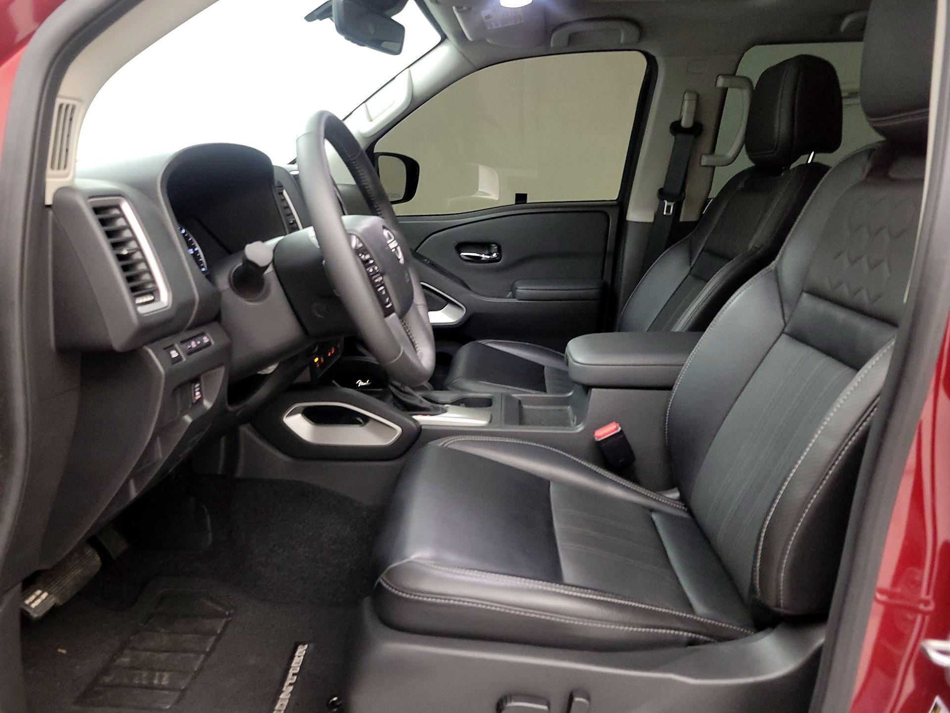 Thumbnail: 2024 Nissan Frontier - 11