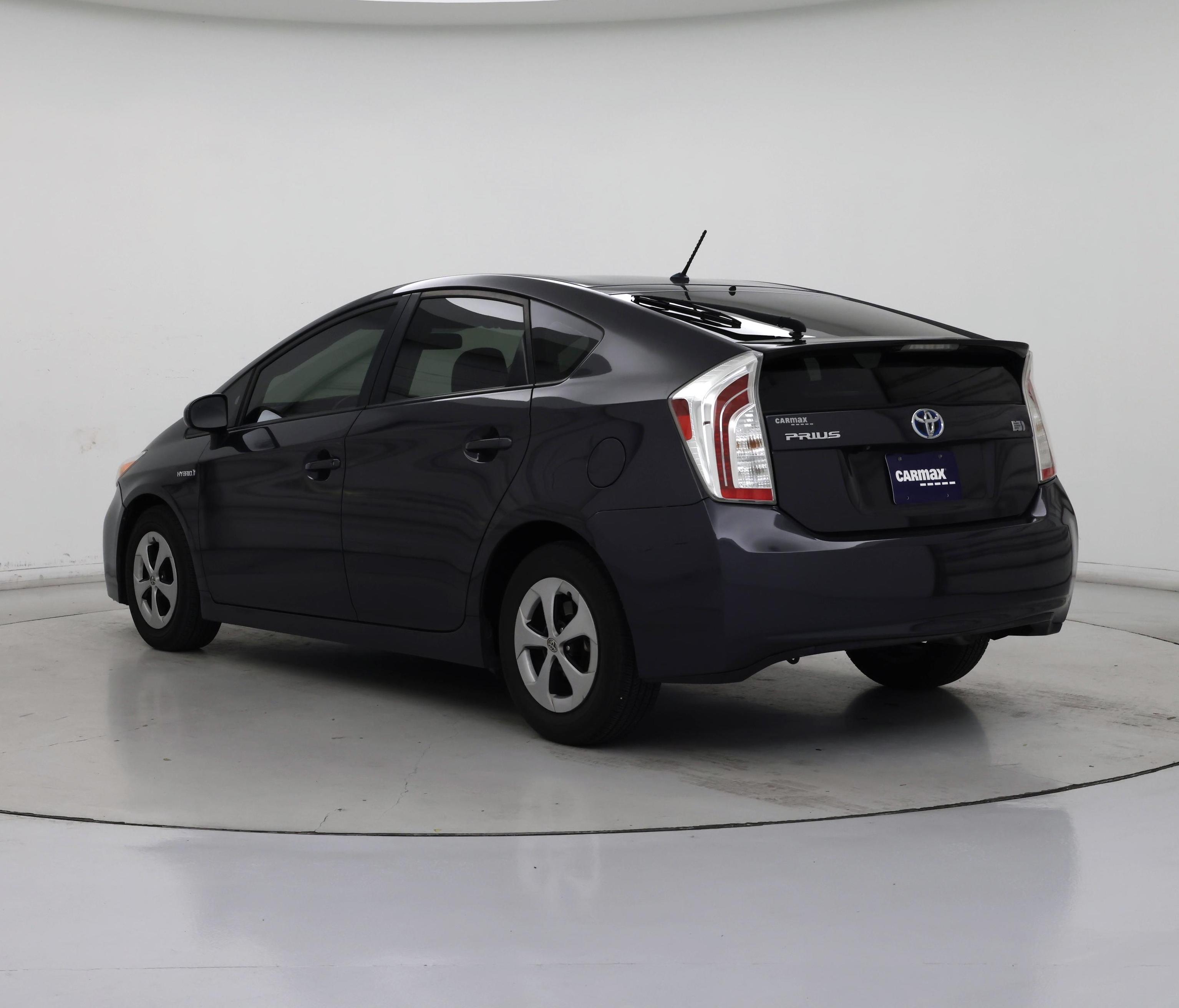 Thumbnail: 2015 Toyota Prius - 2