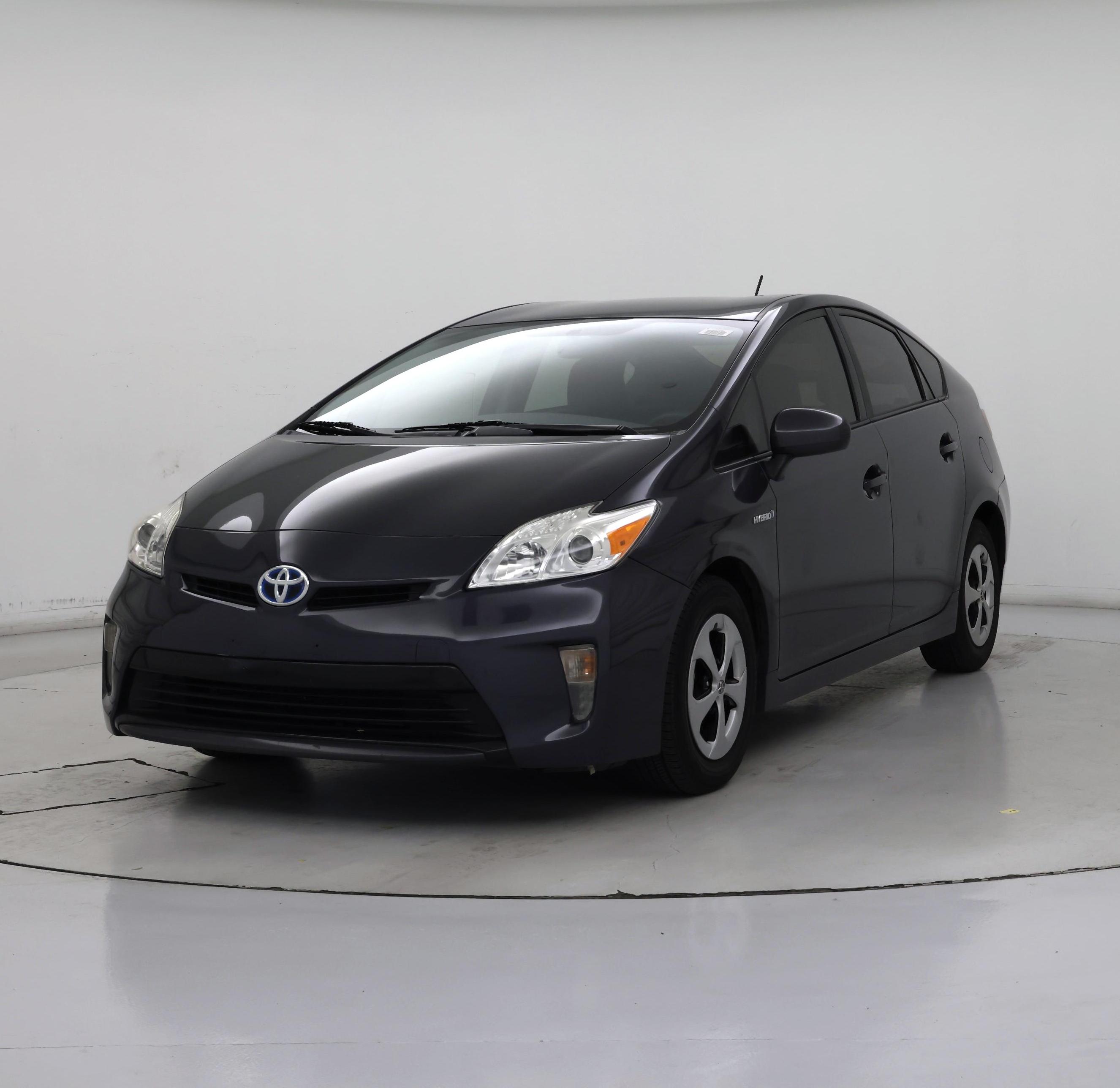 Thumbnail: 2015 Toyota Prius - 4