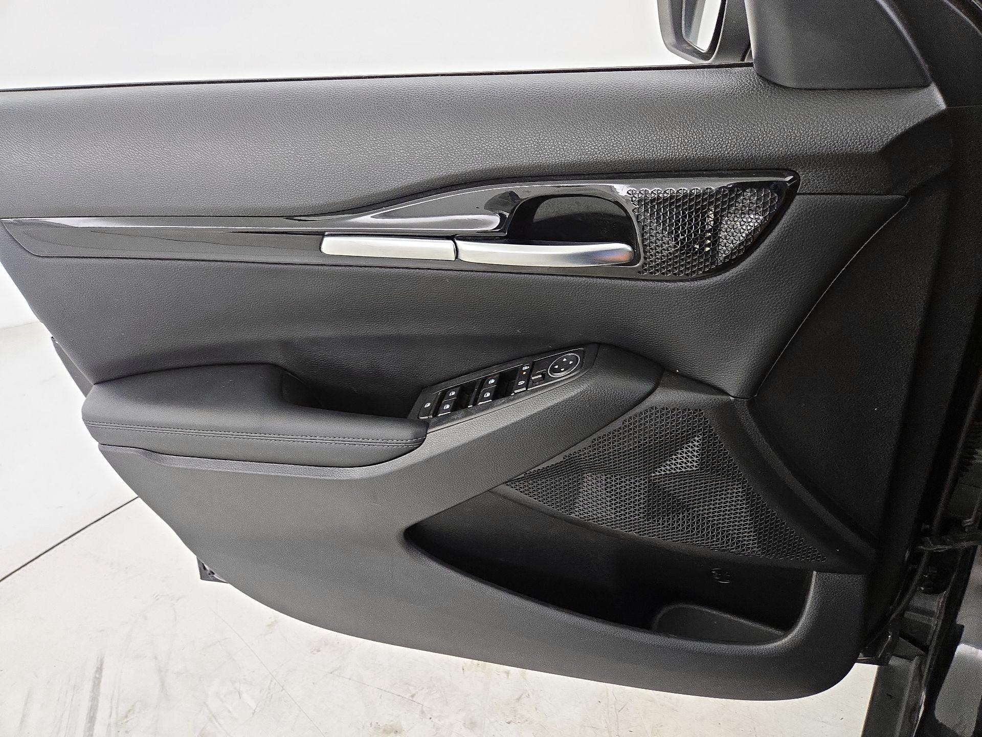 Thumbnail: 2024 Kia Seltos - 12