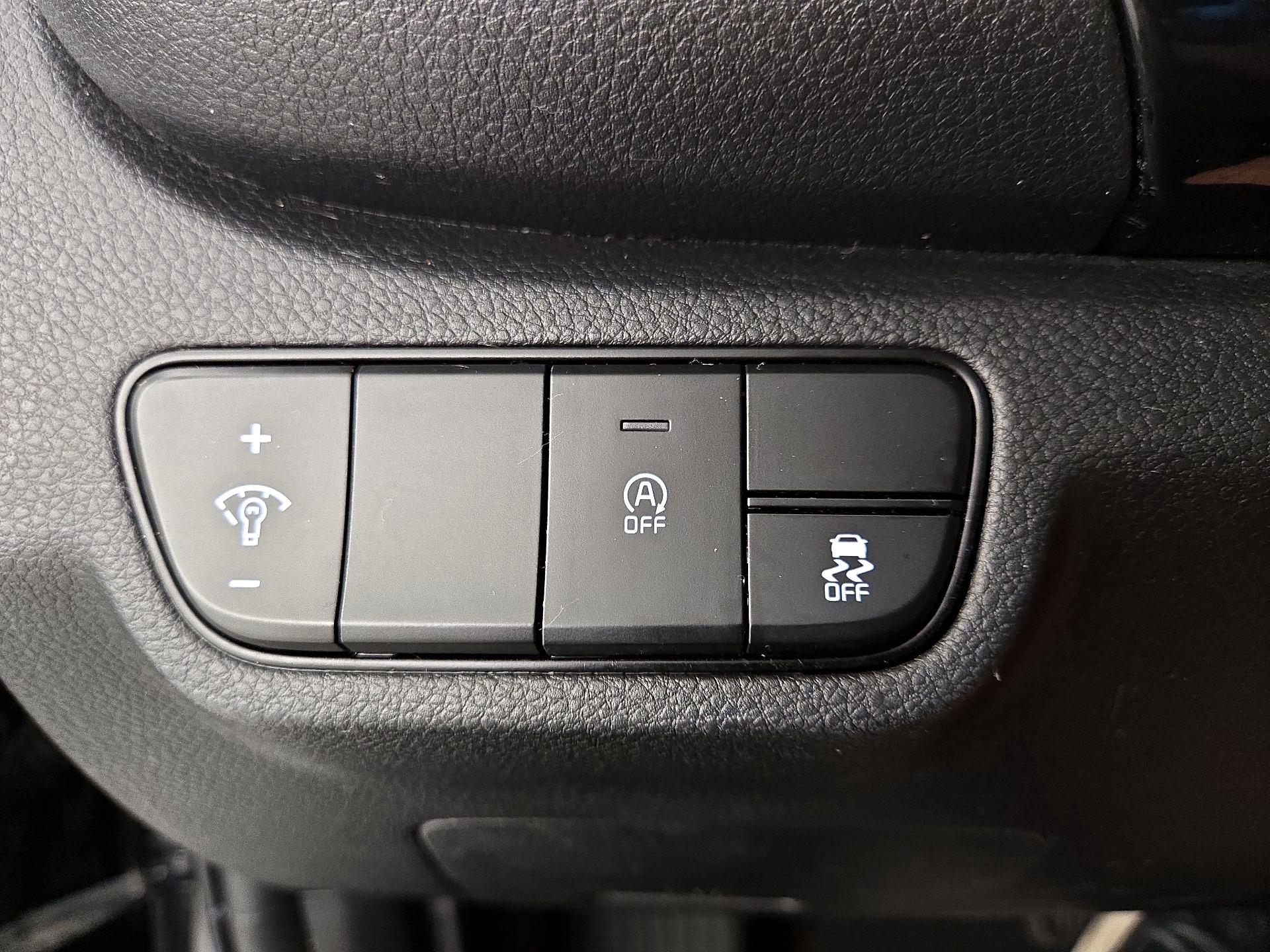 Thumbnail: 2024 Kia Seltos - 13