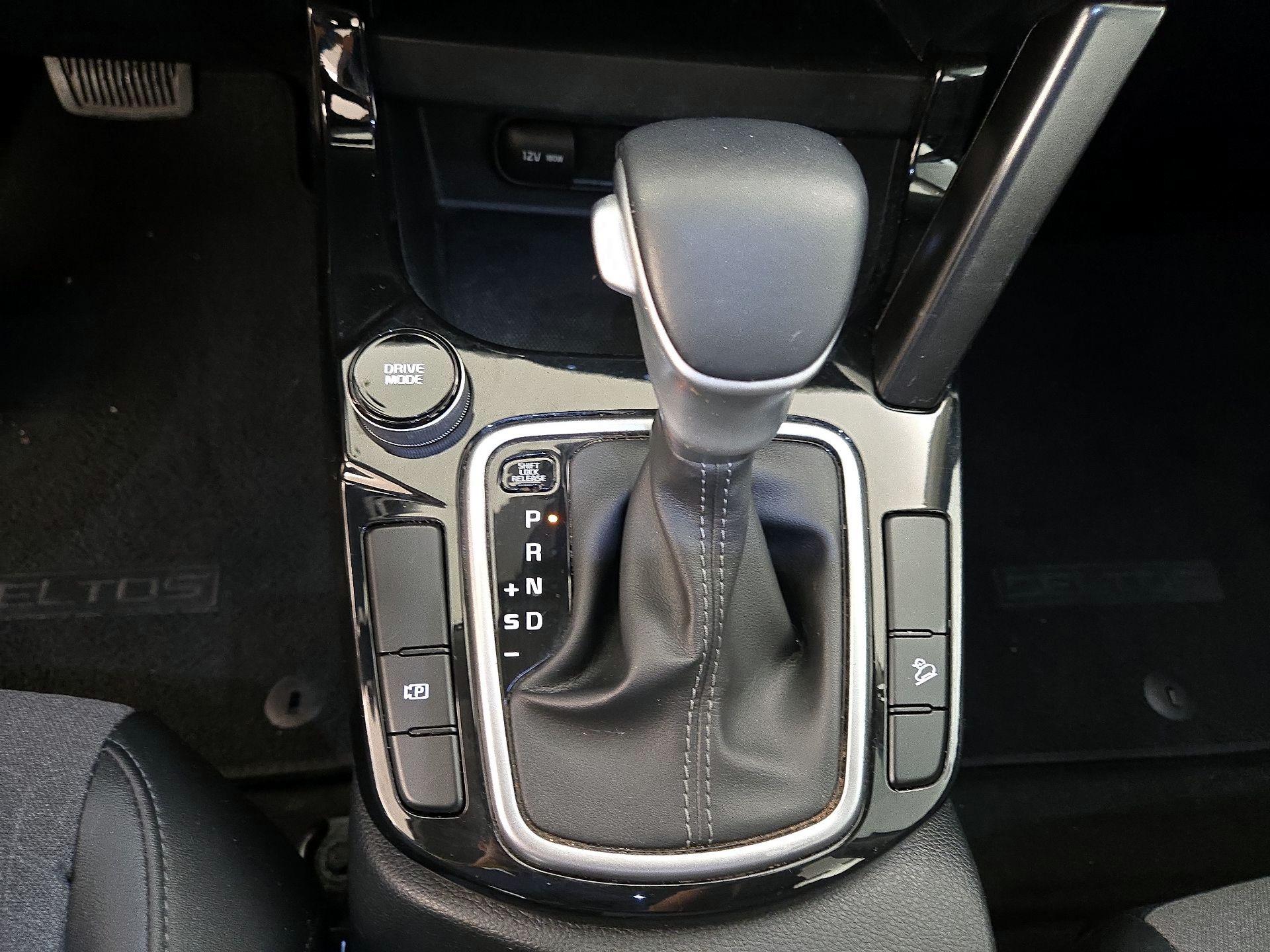 Thumbnail: 2024 Kia Seltos - 17