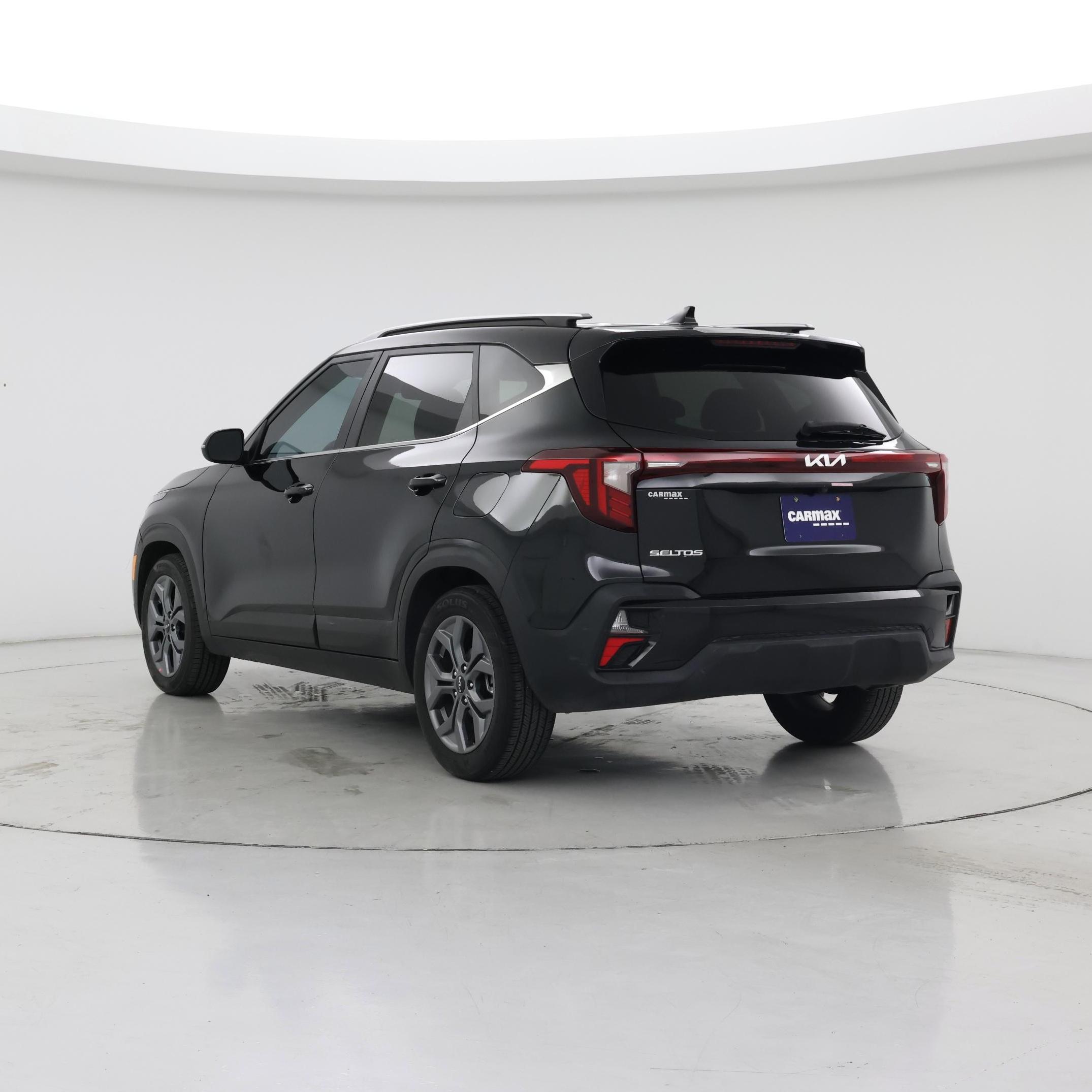 Thumbnail: 2024 Kia Seltos - 2