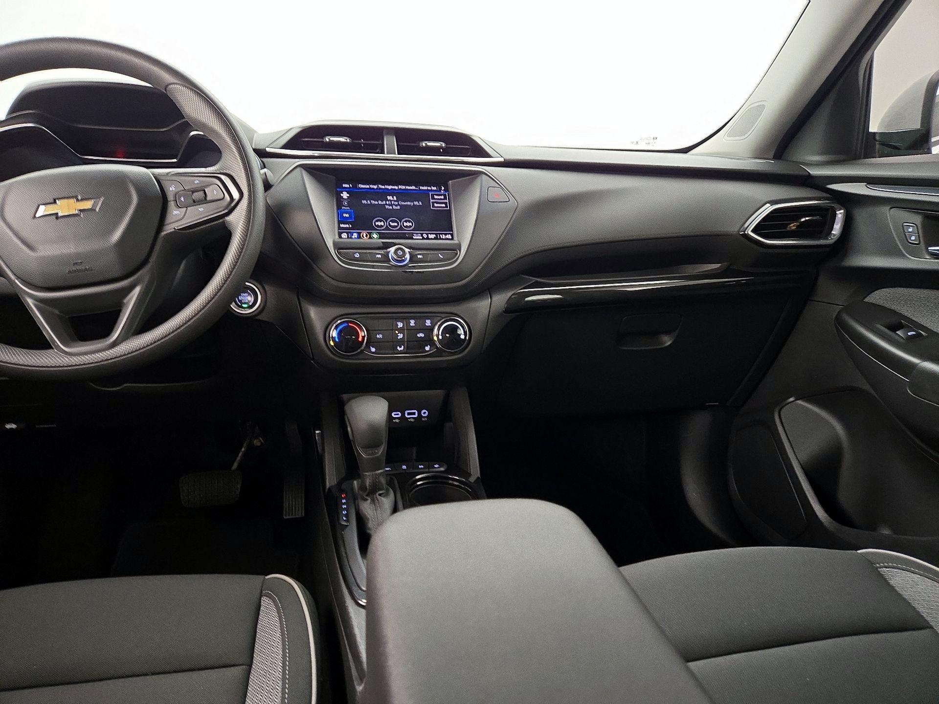 Thumbnail: 2022 Chevrolet TrailBlazer - 9