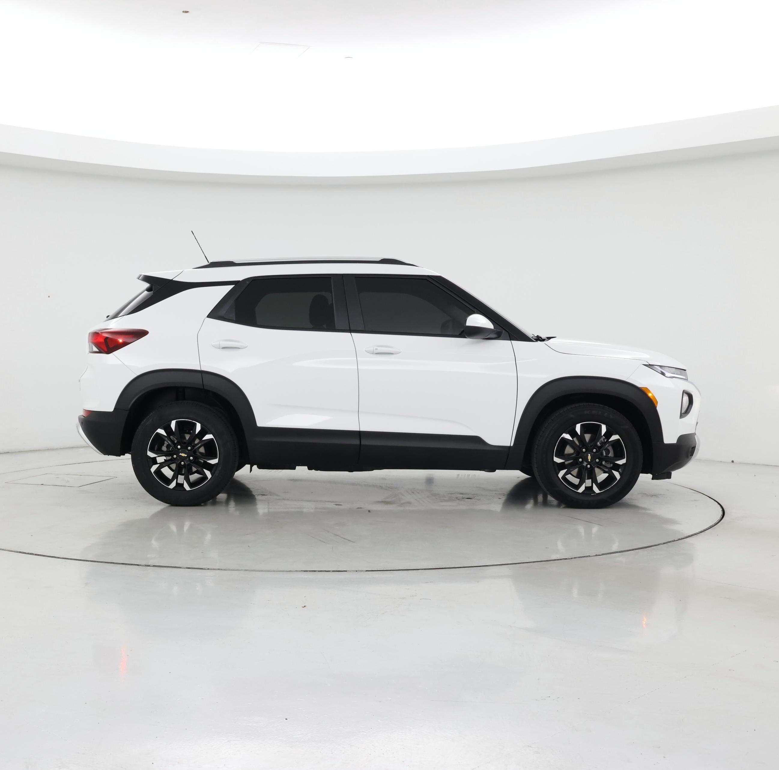 Thumbnail: 2022 Chevrolet TrailBlazer - 7