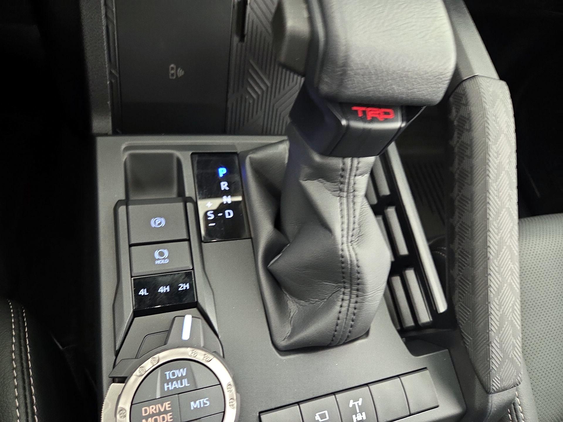 Thumbnail: 2025 Toyota 4Runner - 17