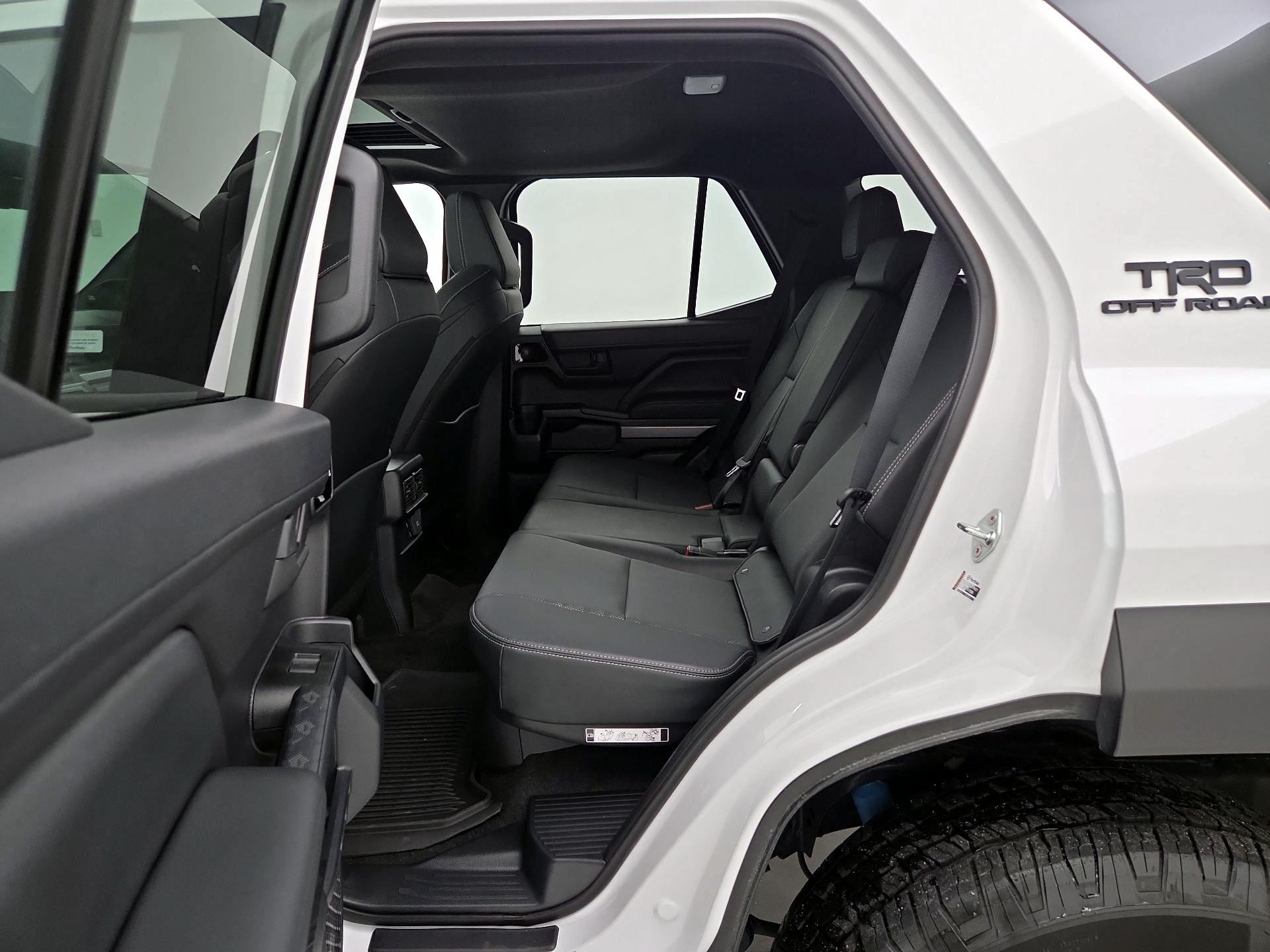 Thumbnail: 2025 Toyota 4Runner - 20