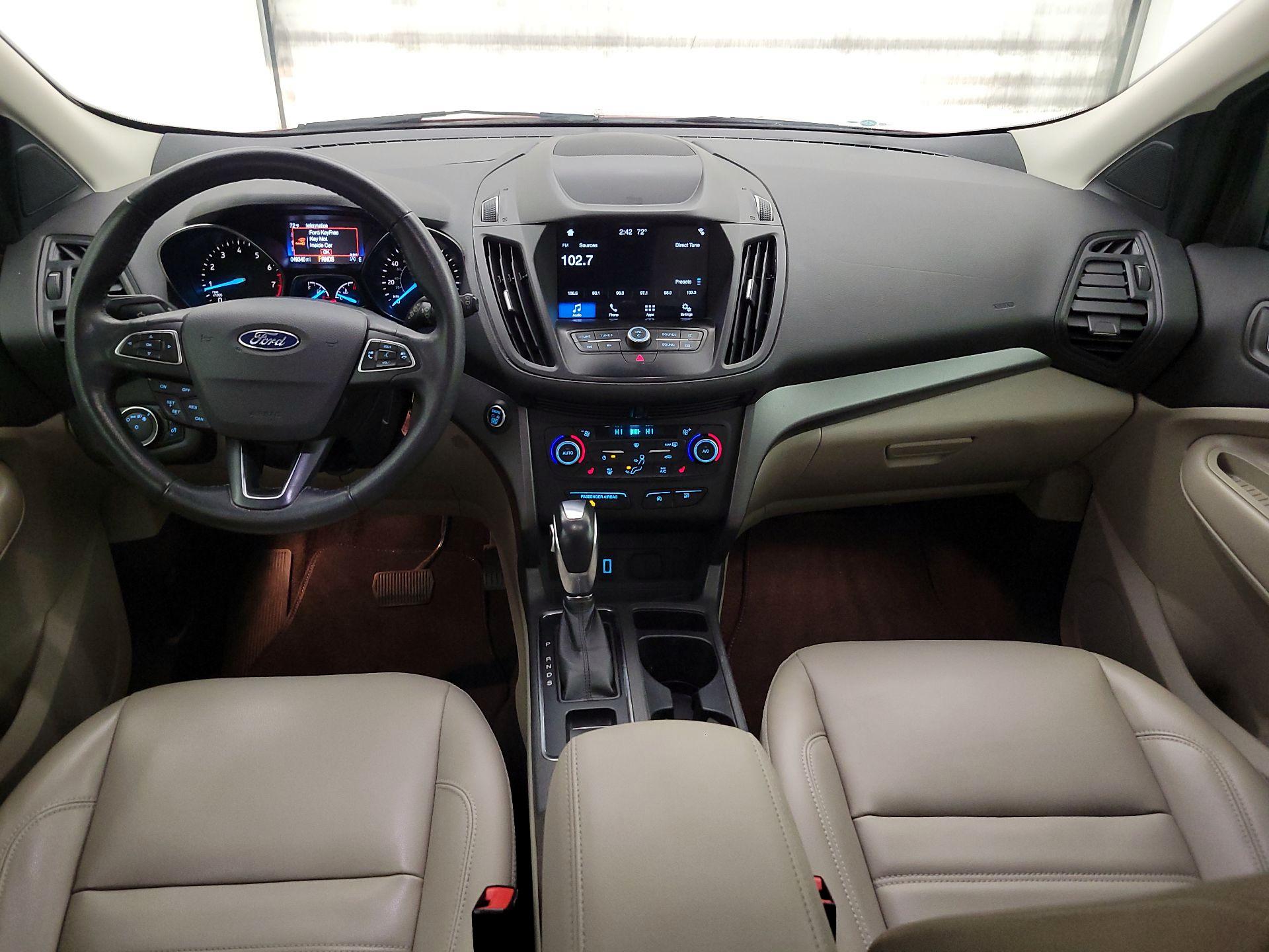 Thumbnail: 2019 Ford Escape - 9