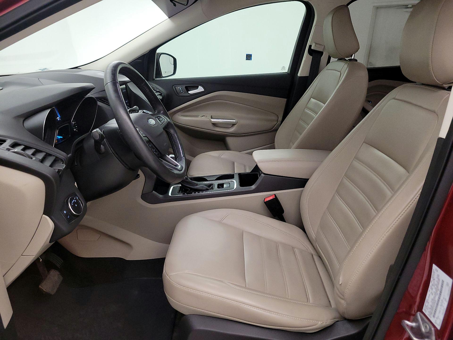 Thumbnail: 2019 Ford Escape - 11