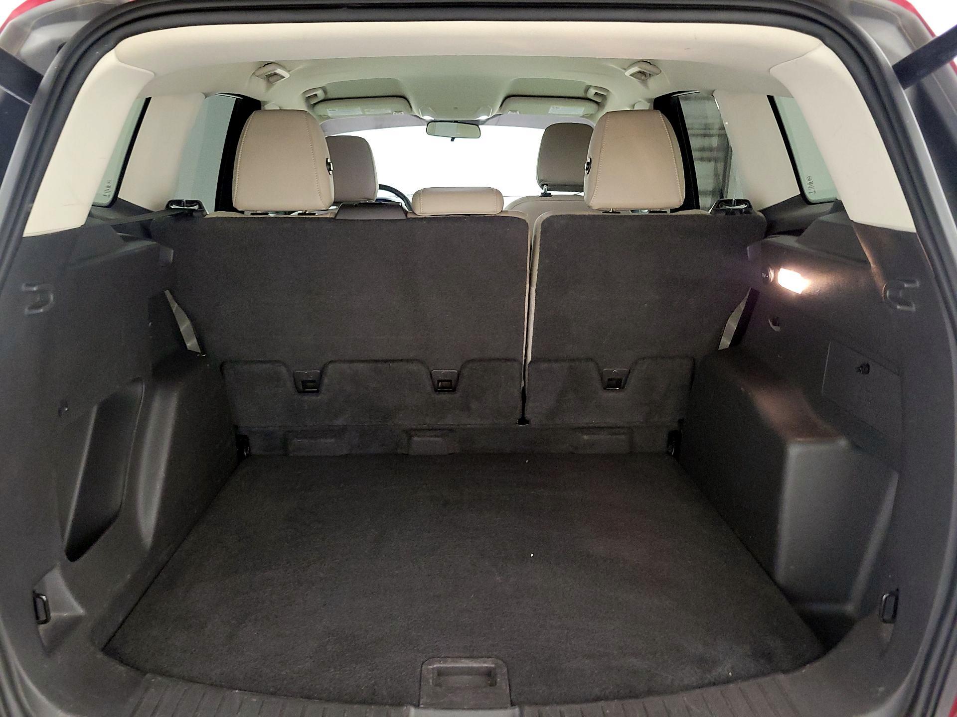 Thumbnail: 2019 Ford Escape - 20