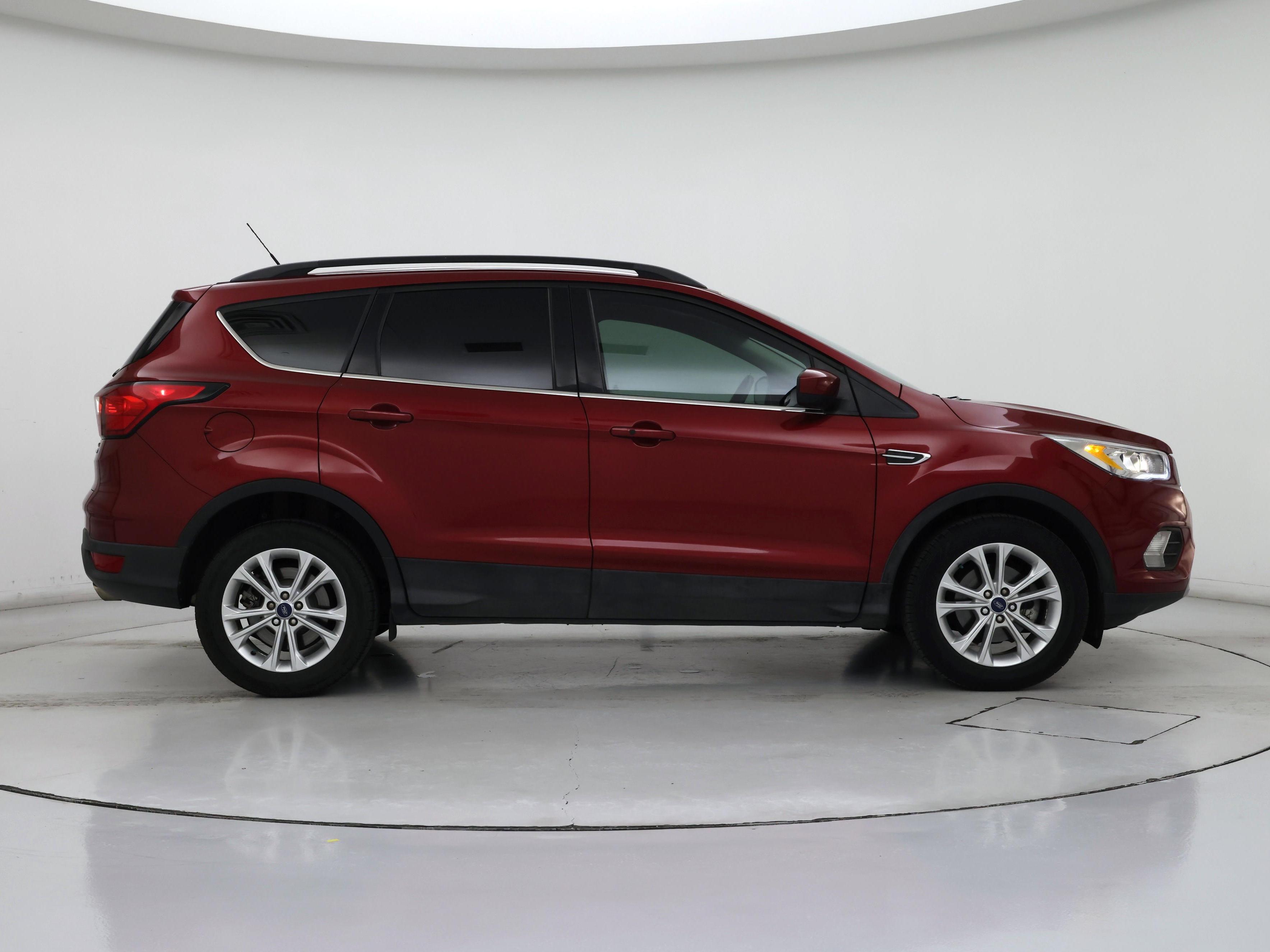 Thumbnail: 2019 Ford Escape - 7
