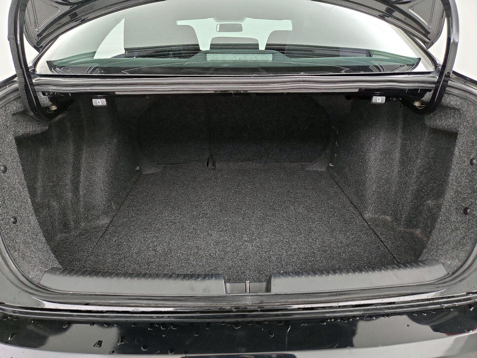 Thumbnail: 2016 Volkswagen Jetta - 19