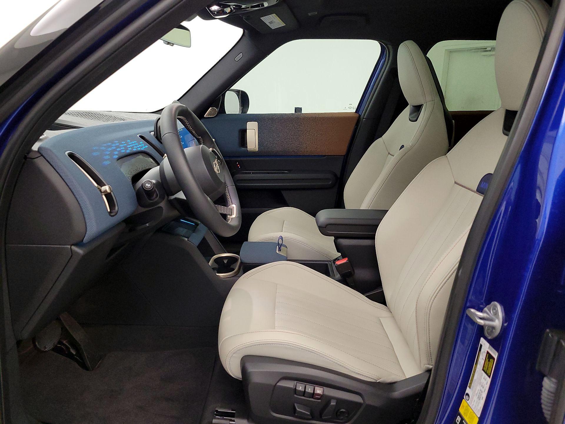 Thumbnail: 2025 MINI Cooper Countryman - 11
