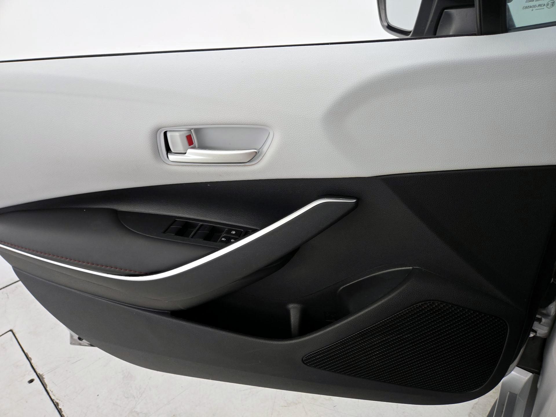 Thumbnail: 2024 Toyota Corolla - 12