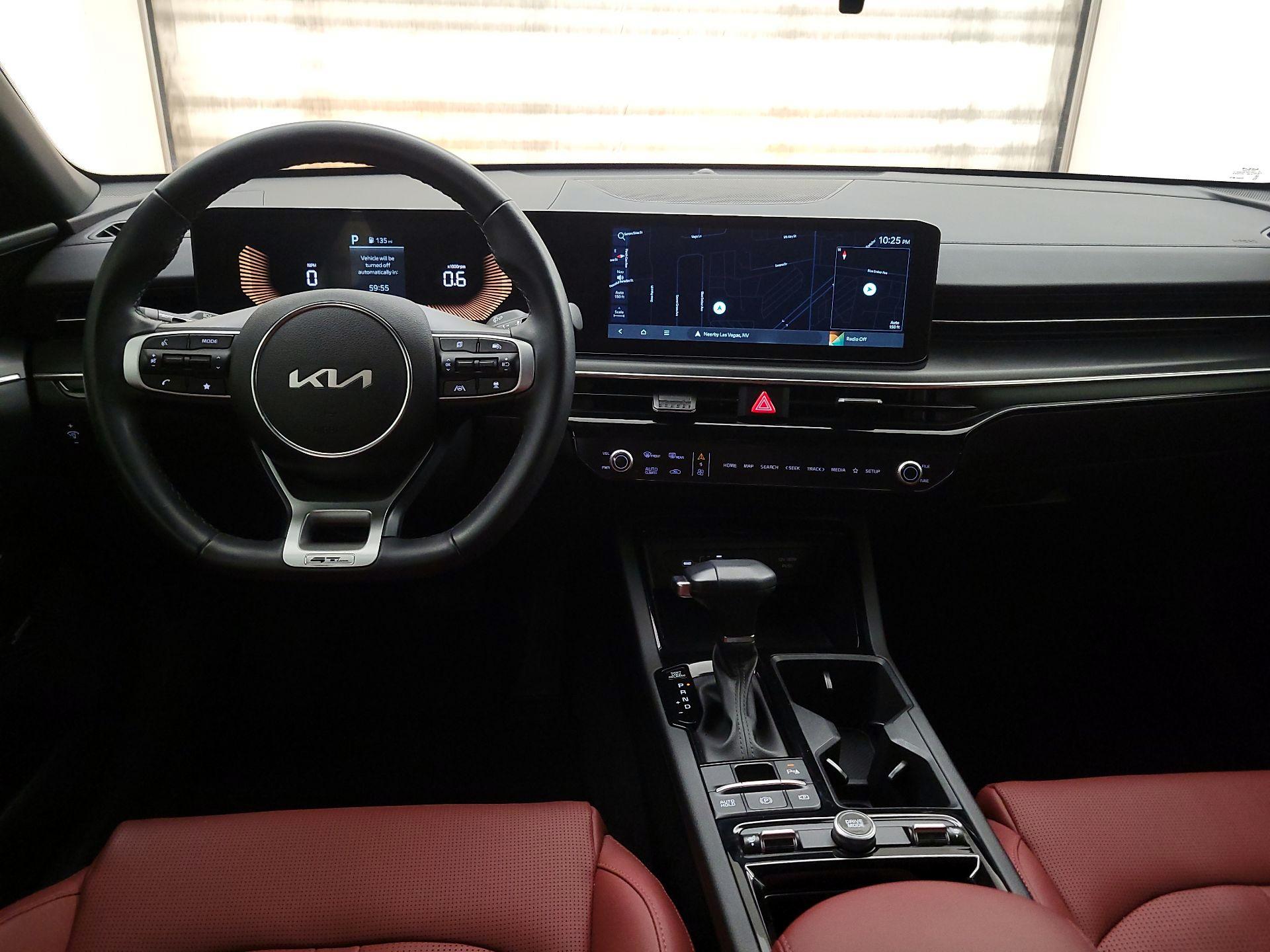 Thumbnail: 2025 Kia K5 - 9