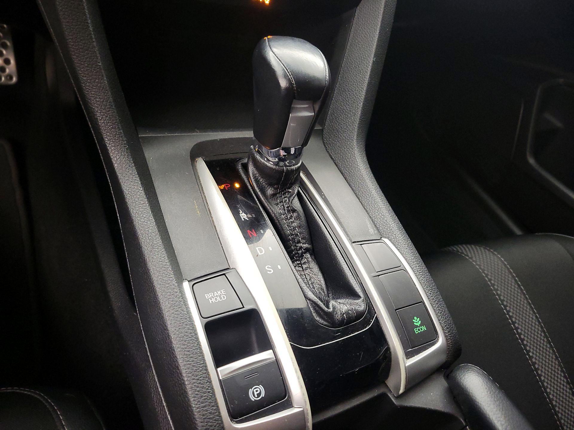 Thumbnail: 2020 Honda Civic - 17