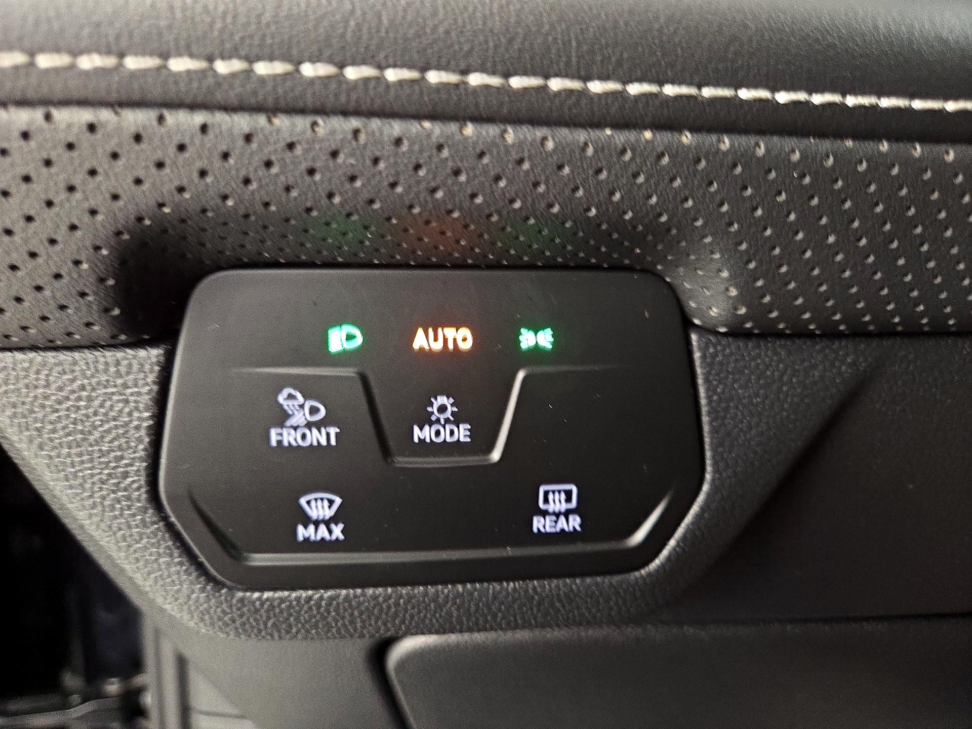 Thumbnail: 2024 Volkswagen Atlas - 13