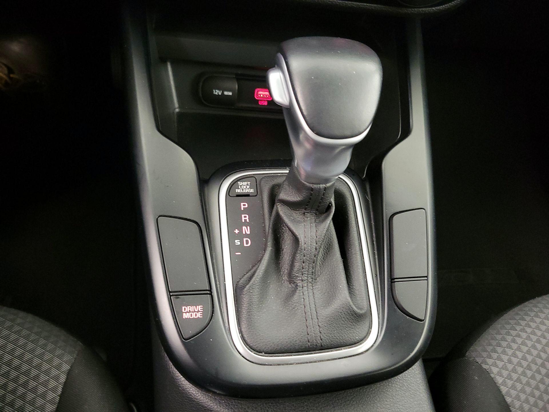 Thumbnail: 2020 Kia Soul - 17