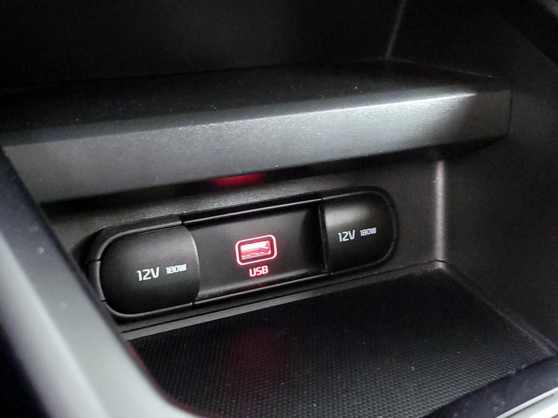 Thumbnail: 2020 Kia Soul - 18