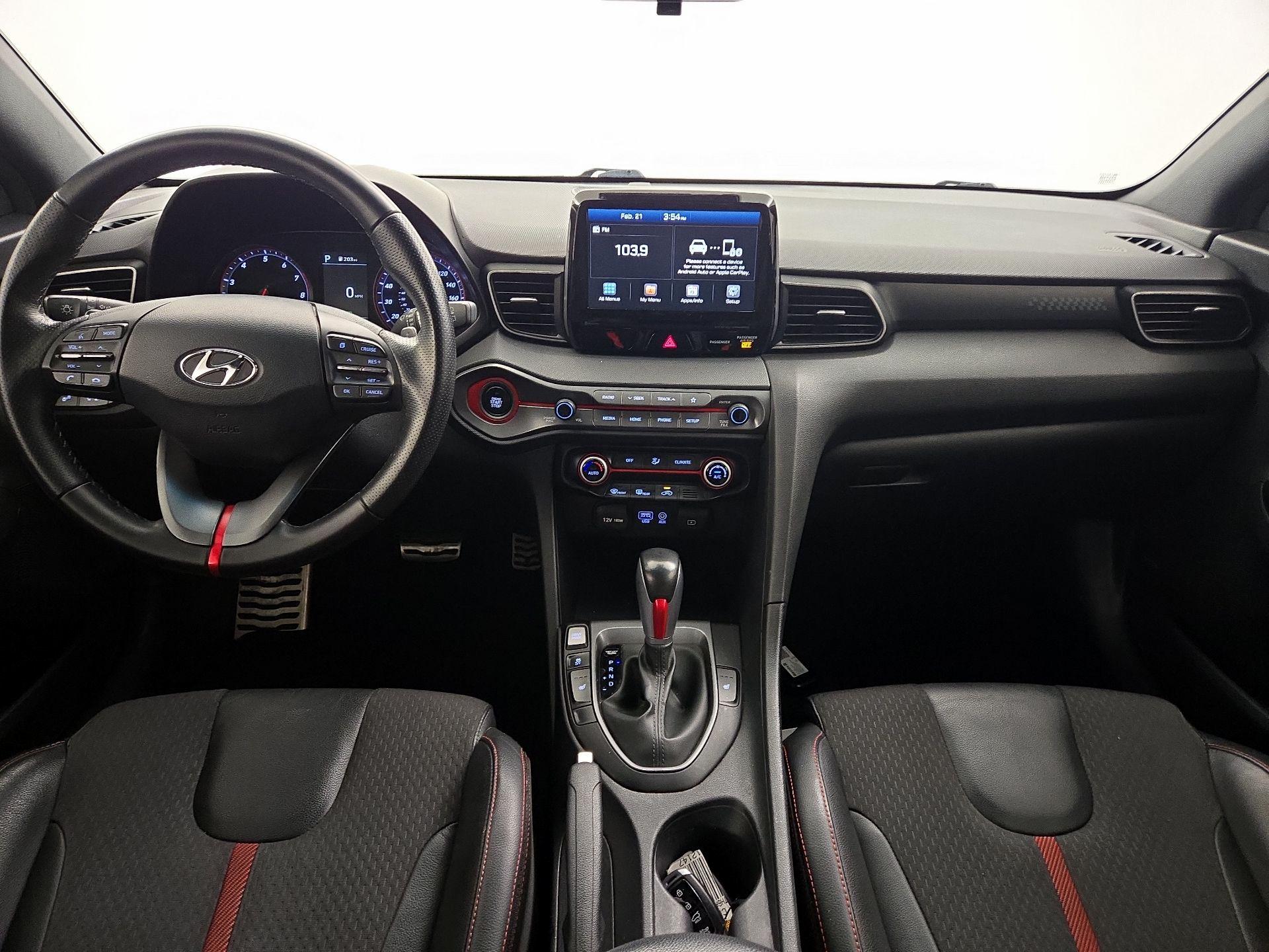 Thumbnail: 2019 Hyundai Veloster - 9