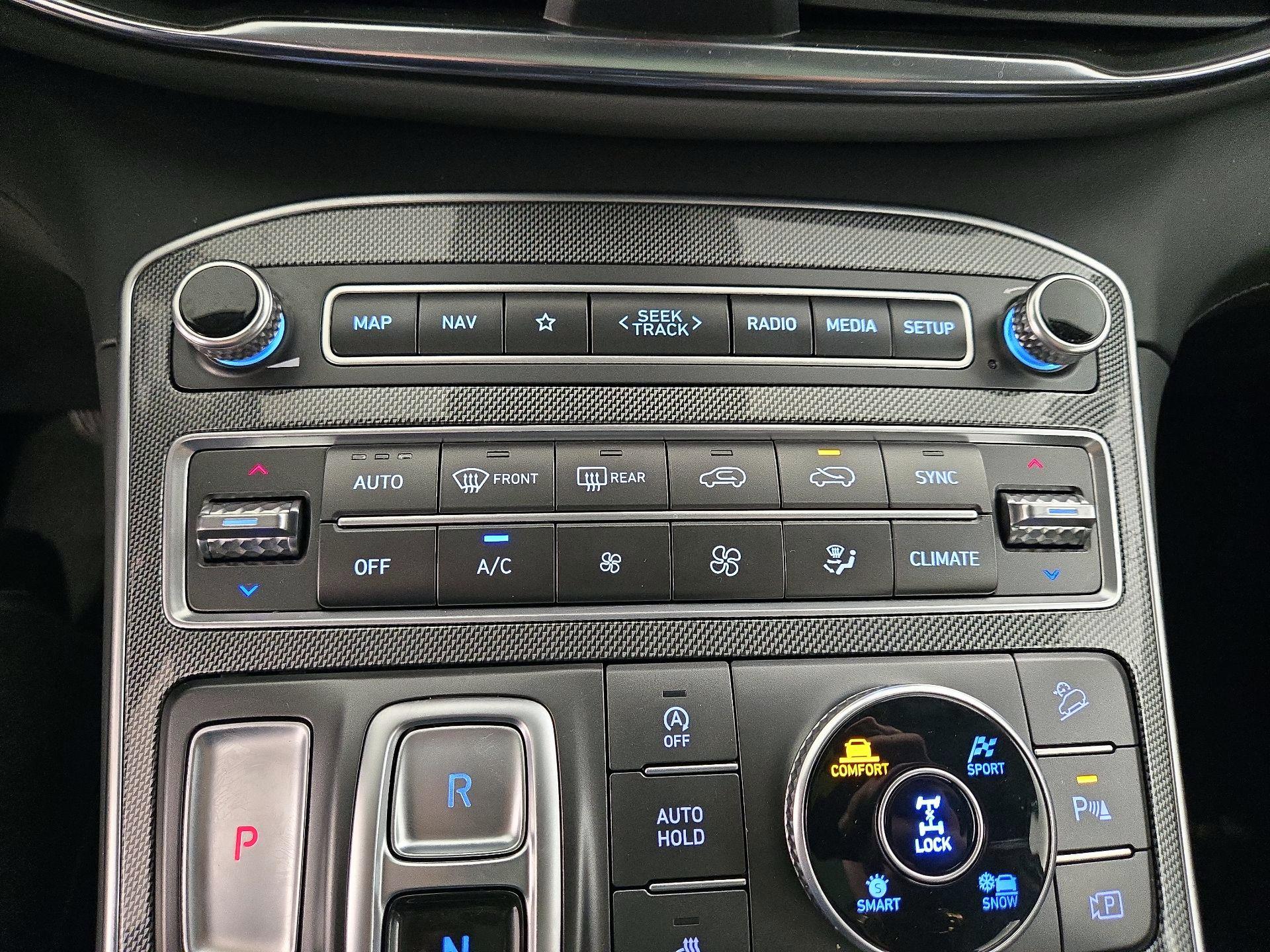 Thumbnail: 2023 Hyundai Santa Fe - 17