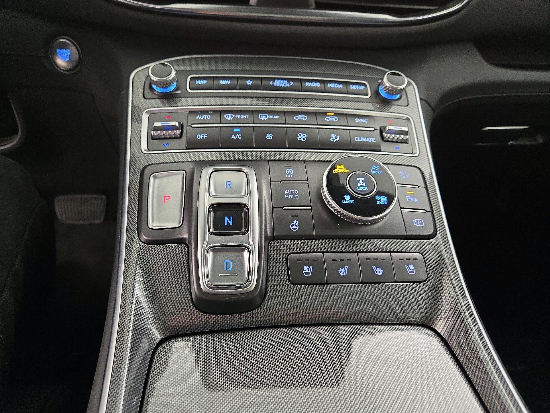 Thumbnail: 2023 Hyundai Santa Fe - 18