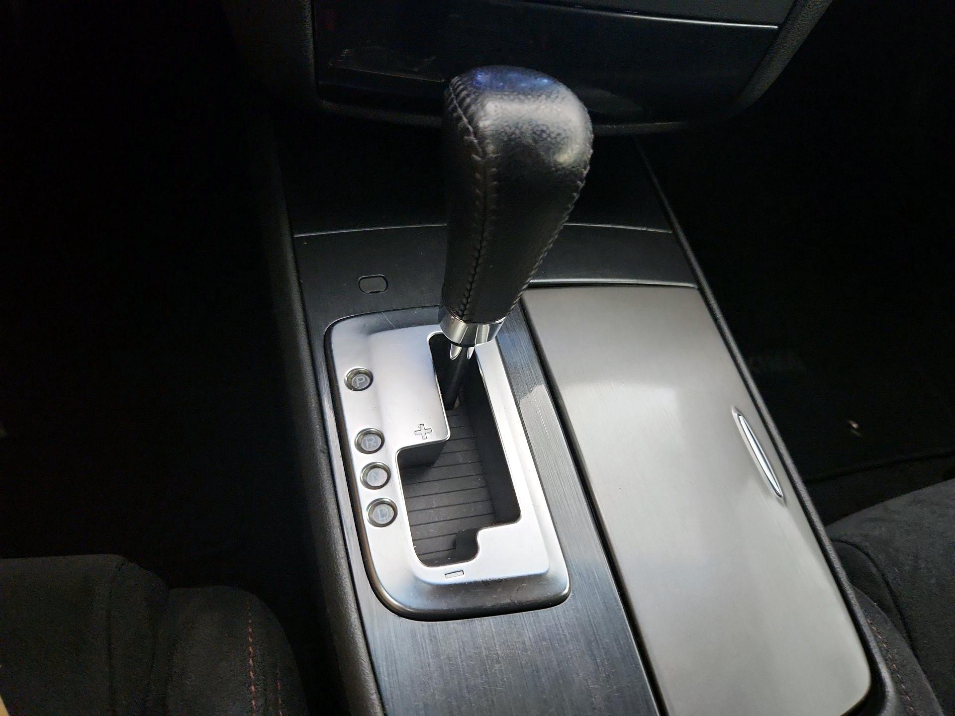 Thumbnail: 2014 Nissan Maxima - 16