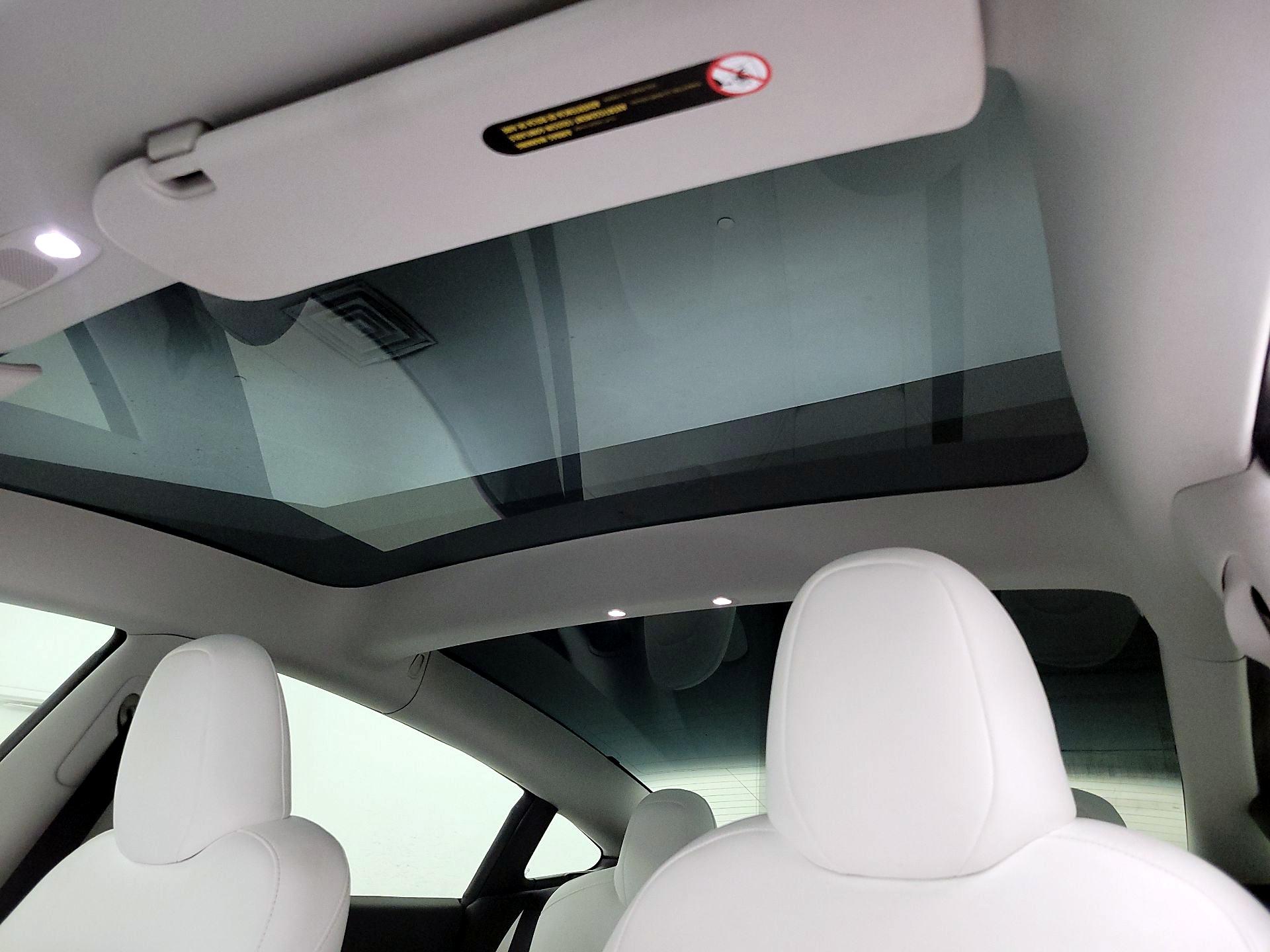 Thumbnail: 2023 Tesla Model 3 - 18