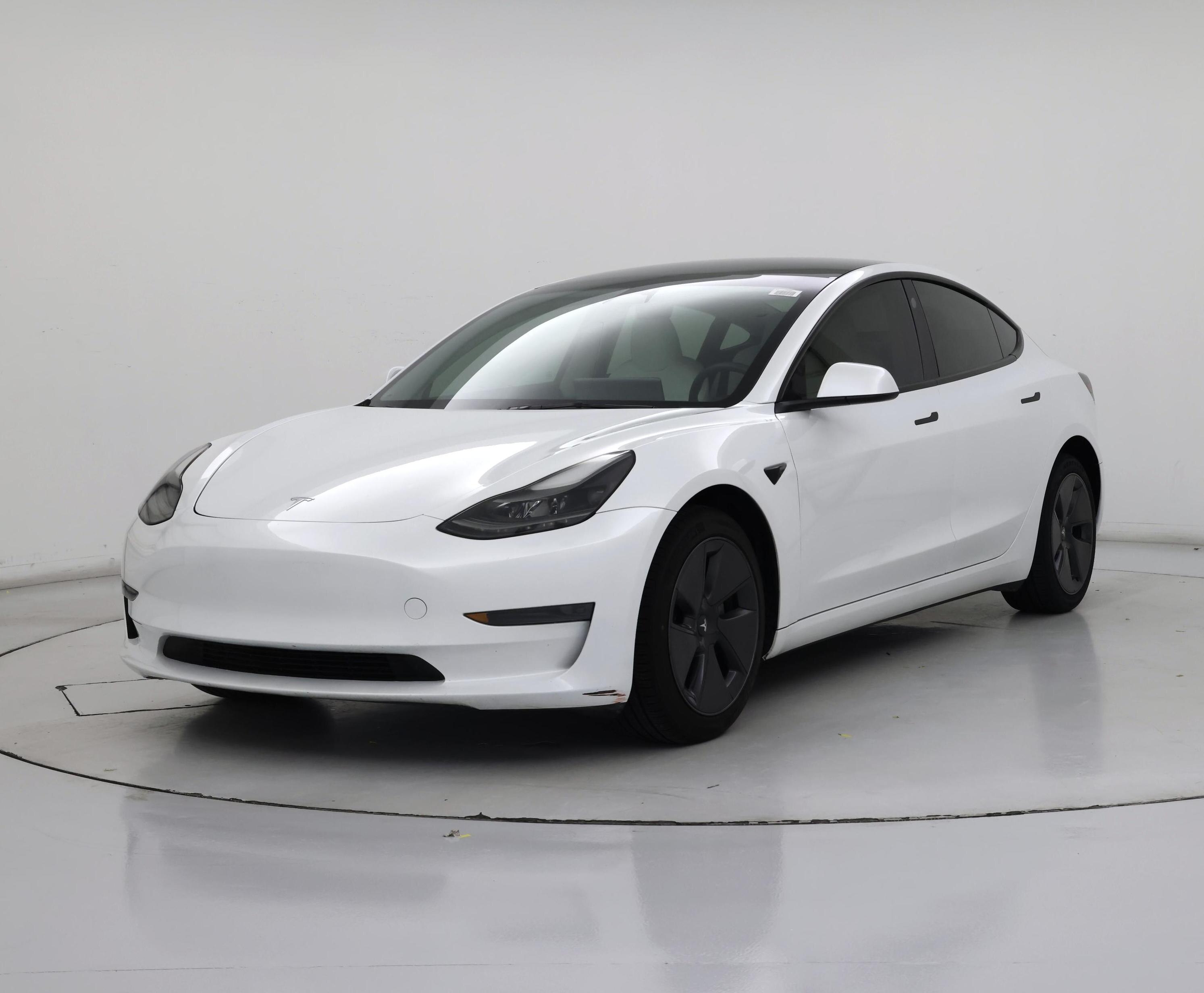 Thumbnail: 2023 Tesla Model 3 - 4