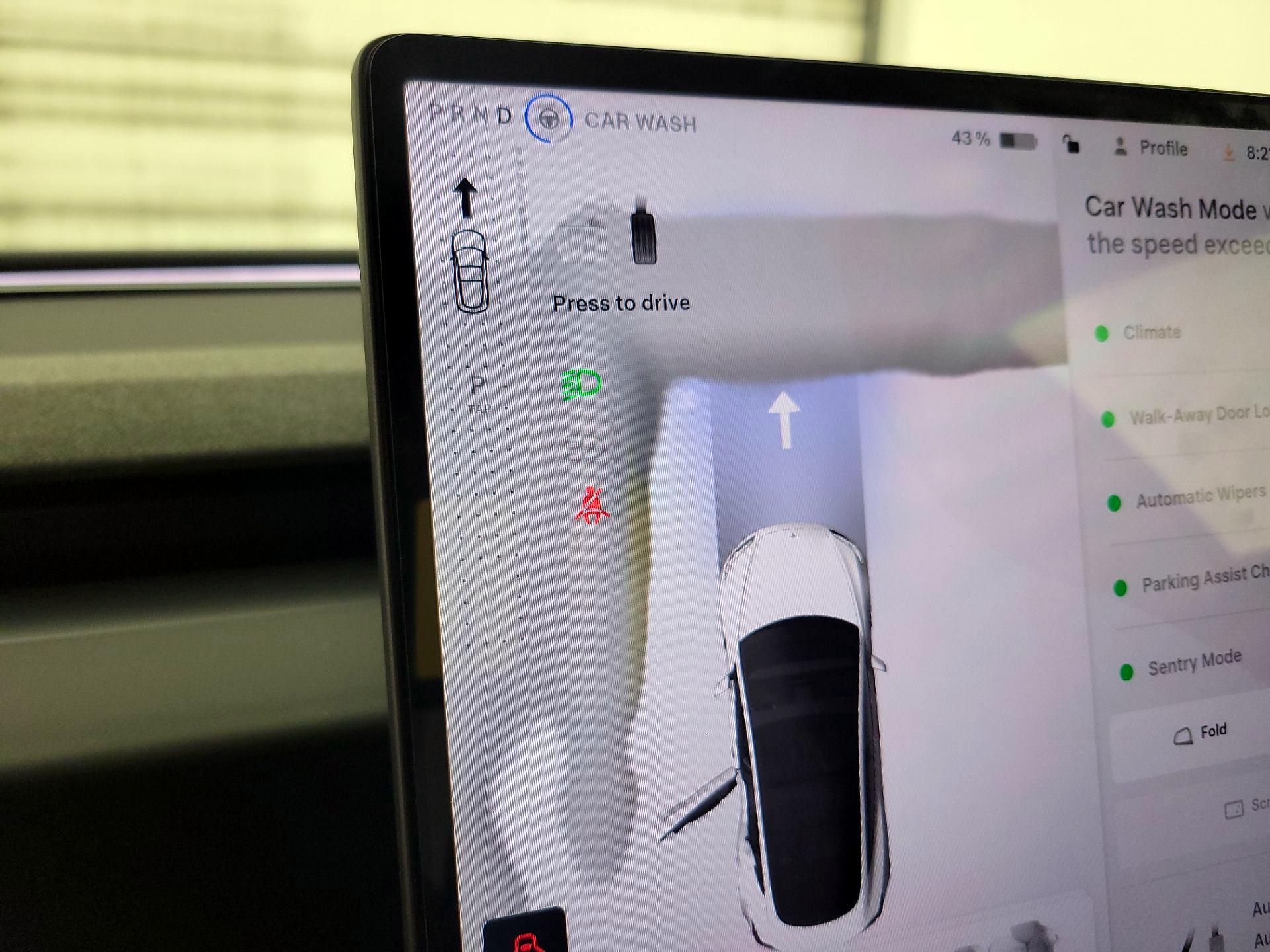 Thumbnail: 2025 Tesla Model 3 - 16