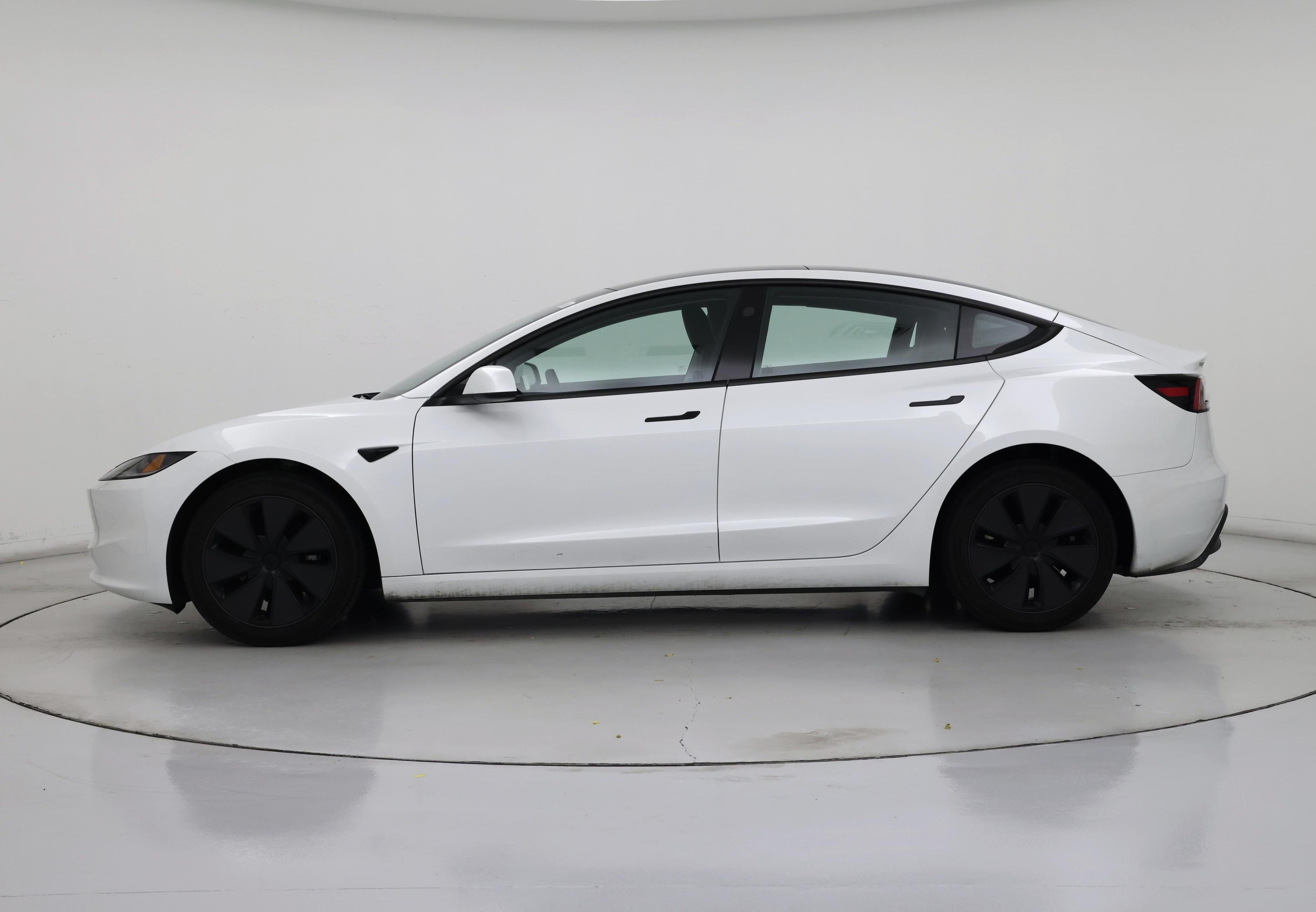 Thumbnail: 2025 Tesla Model 3 - 3