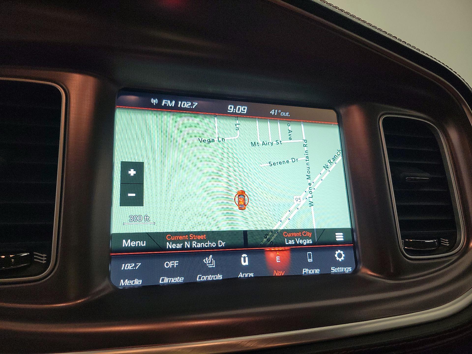 Thumbnail: 2019 Dodge Charger - 14