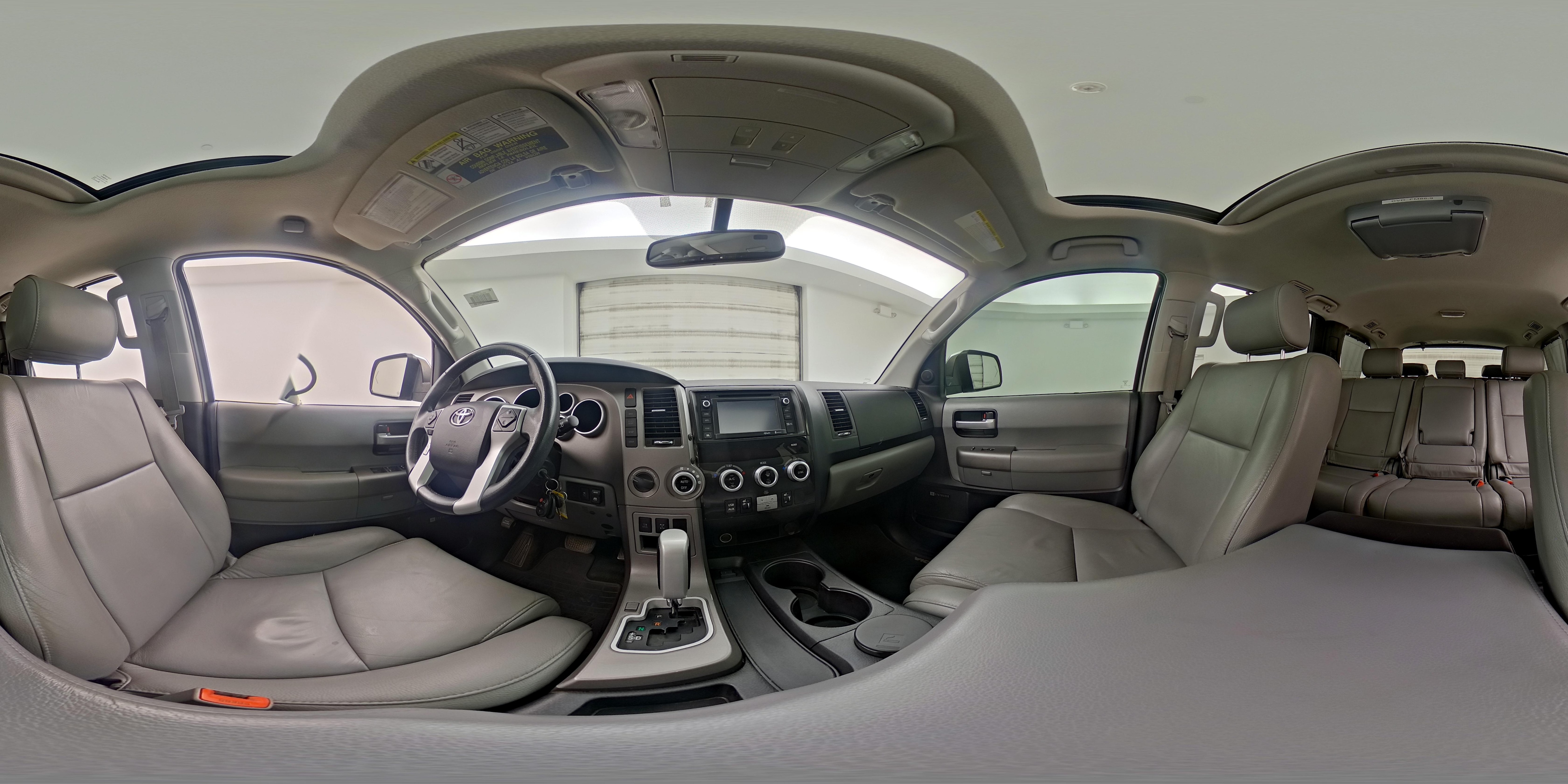 2014 Toyota Sequoia Limited - Photo 25